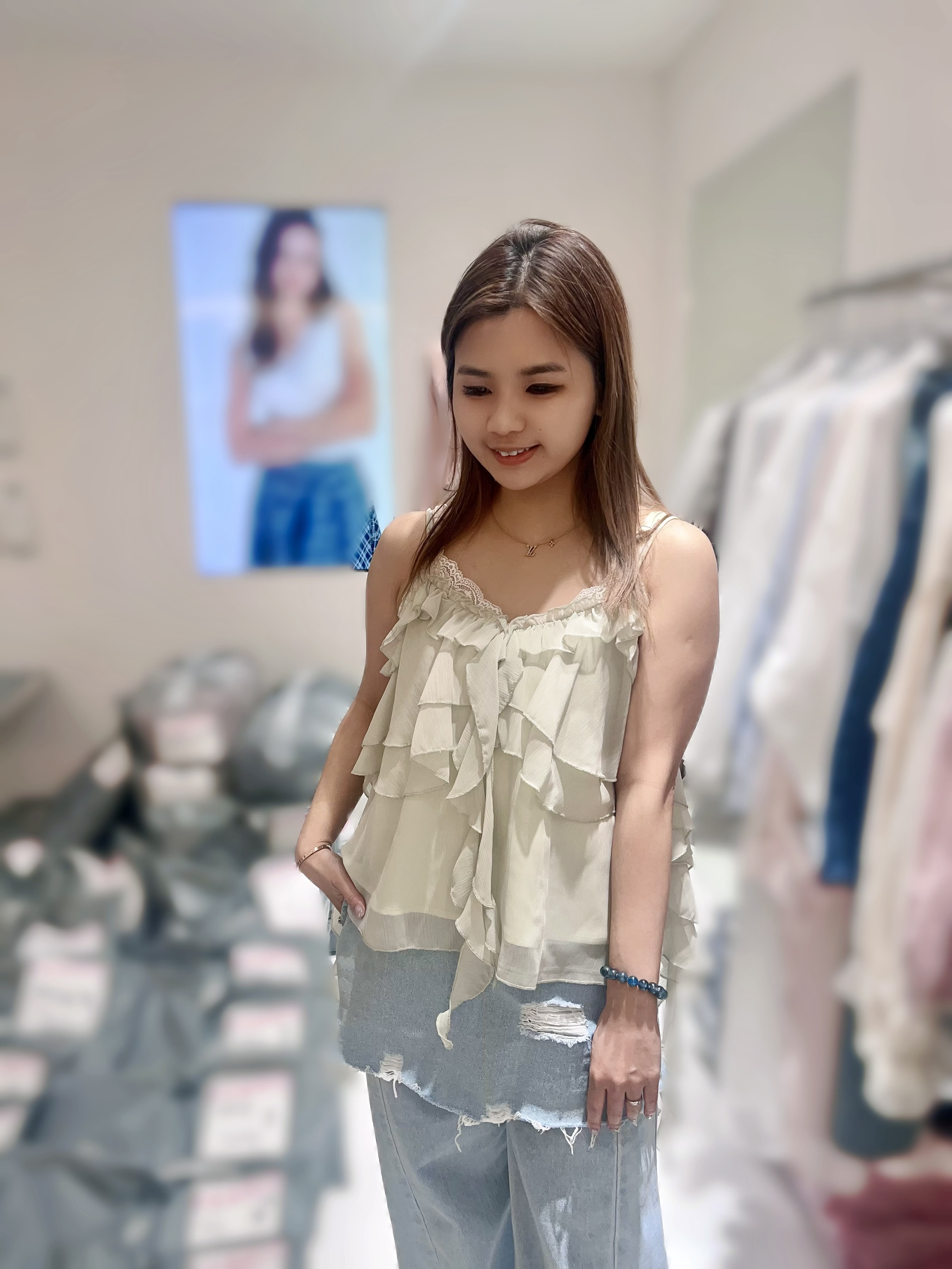 FC08 胸32- 38     長21 $509 (一口價)