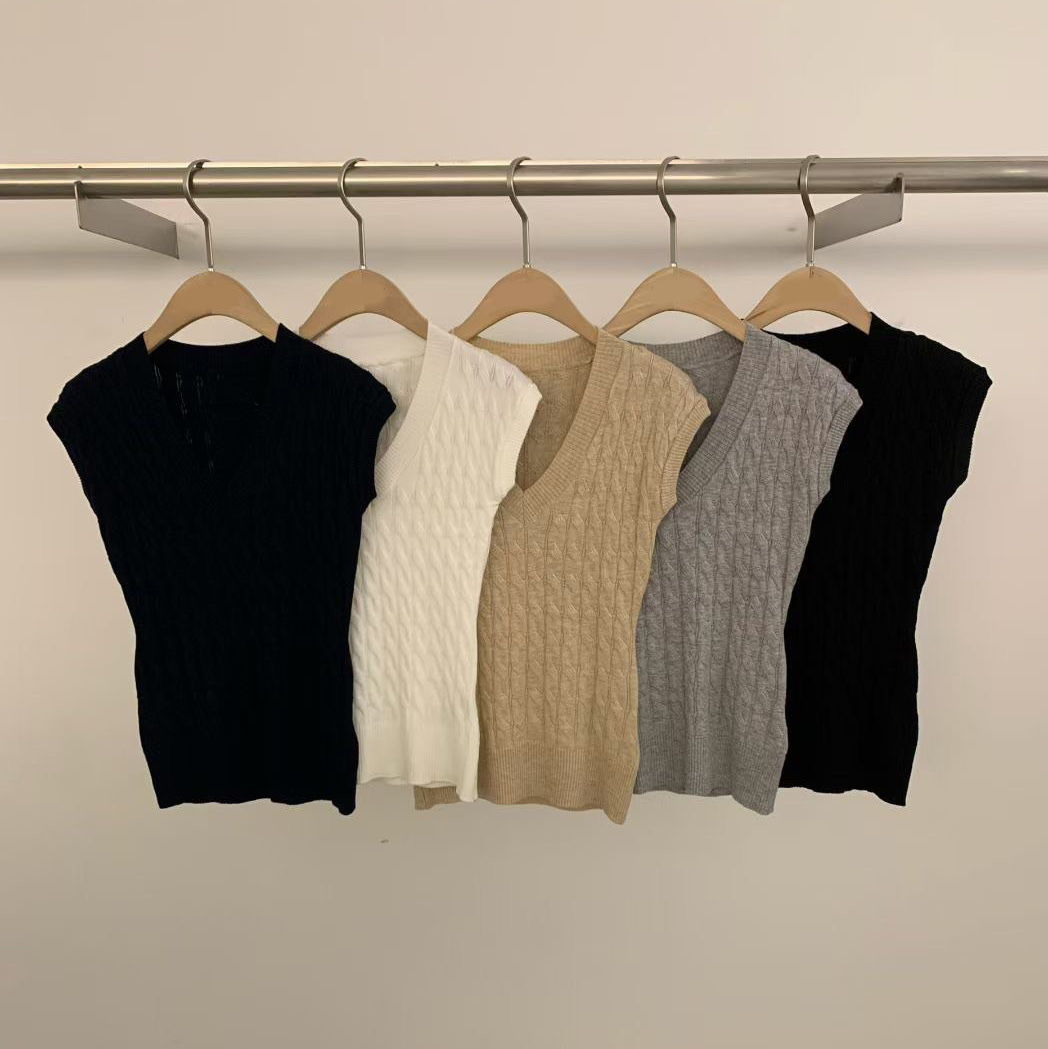 溫柔感V領寬肩麻花針織背心上衣 / 5色