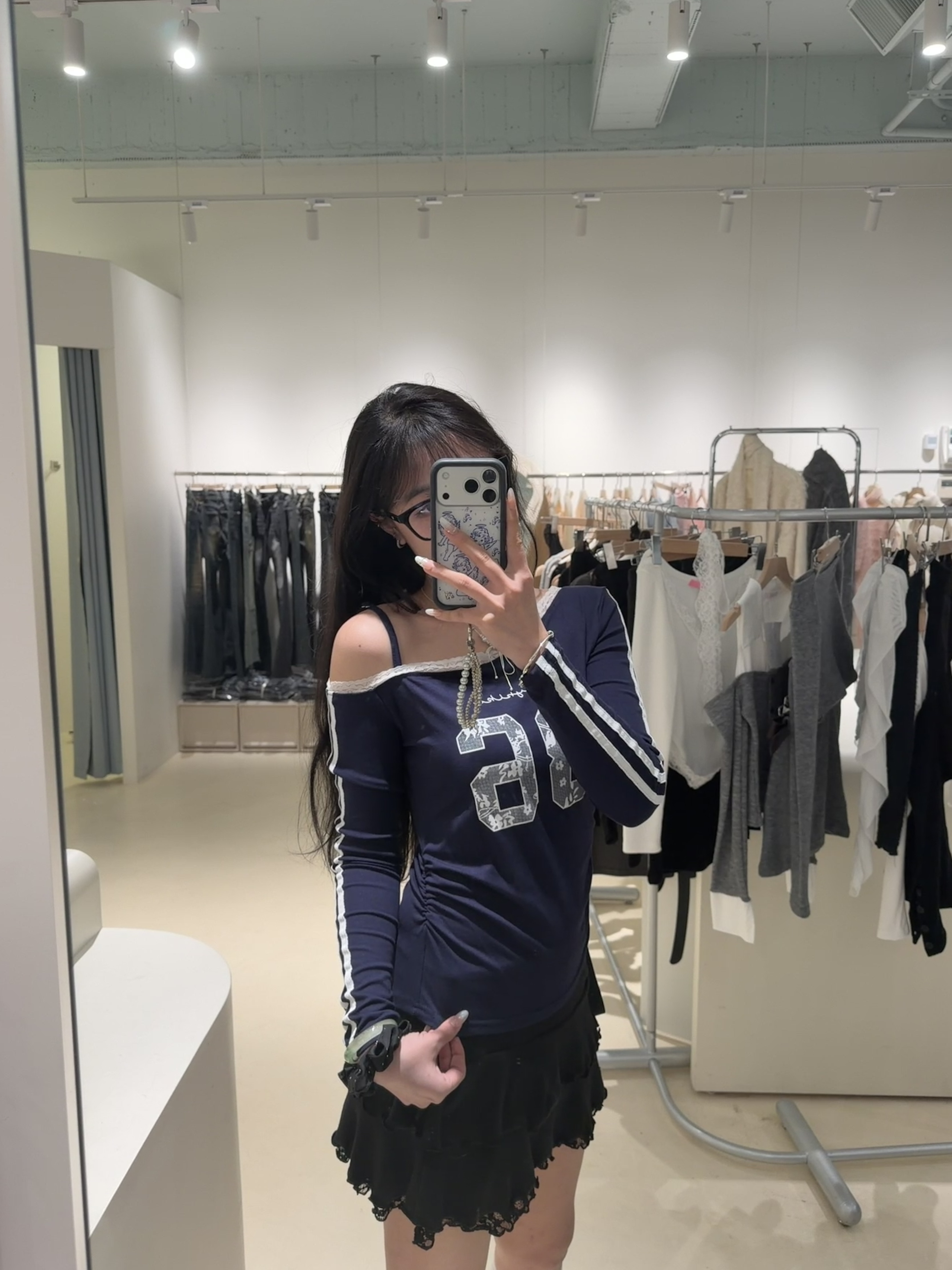 美式復古蕾絲拼接收腰上衣（彈性超讚)
