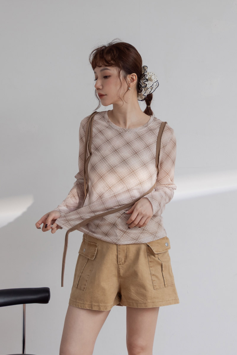 親膚微透彈力紗上衣