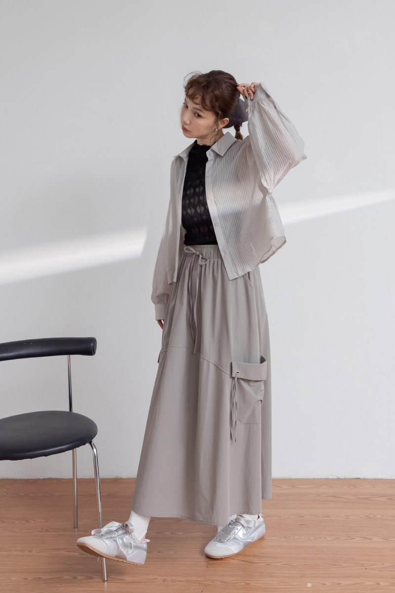 後開衩微透條紋短襯衫