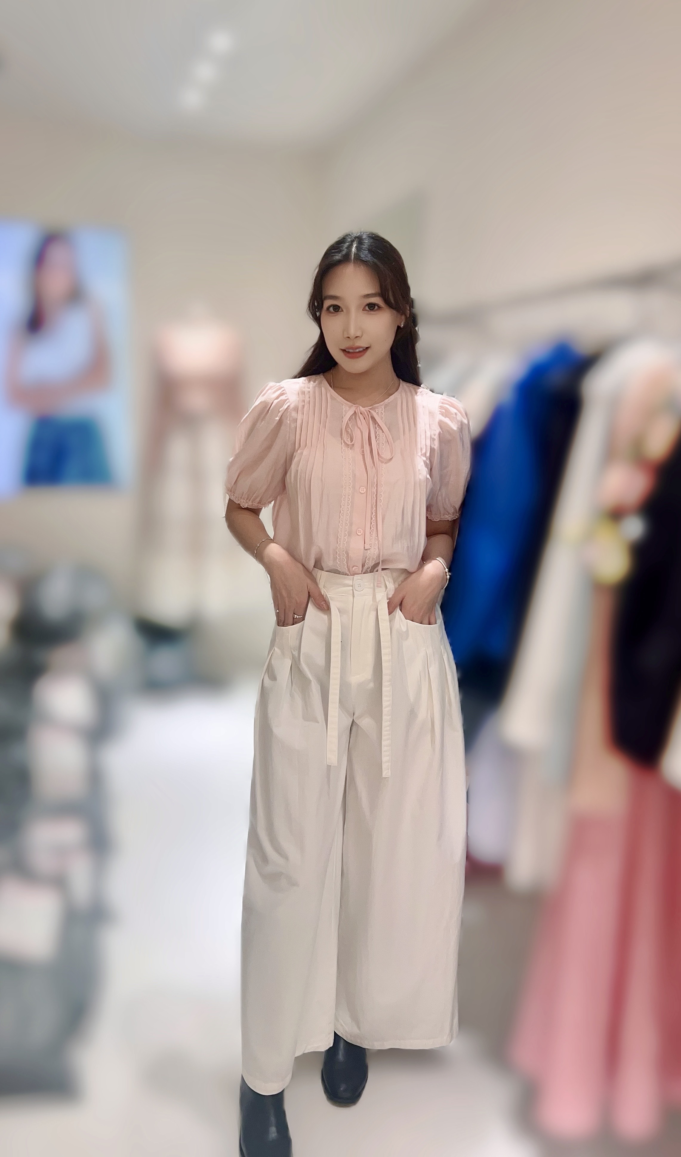 FC20  褲 S:腰 27 HIP  40 長  41/M:腰 28 HIP41  長41  $529 (一口價)