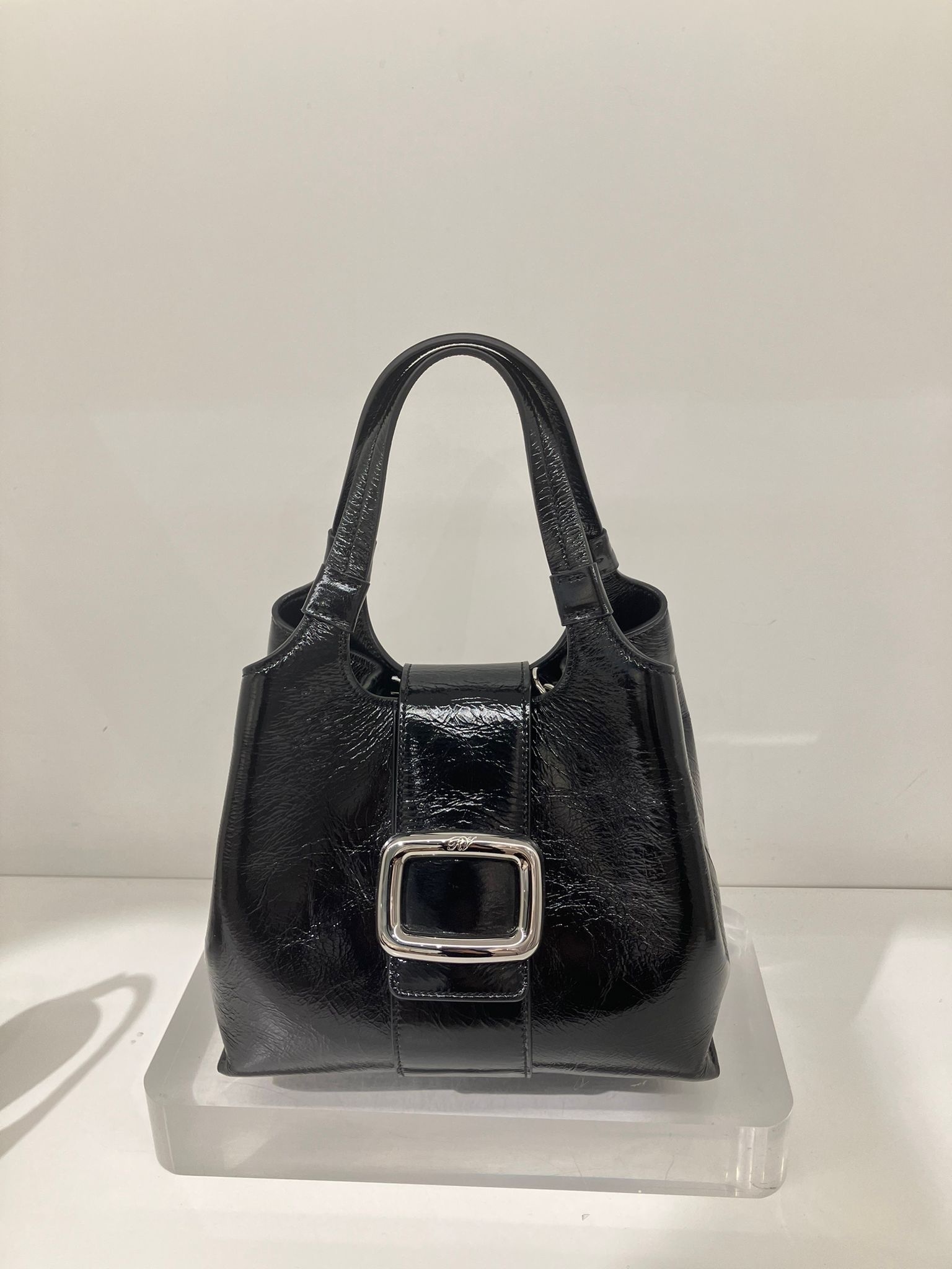 Roger Vivier Viv choc leather bag black