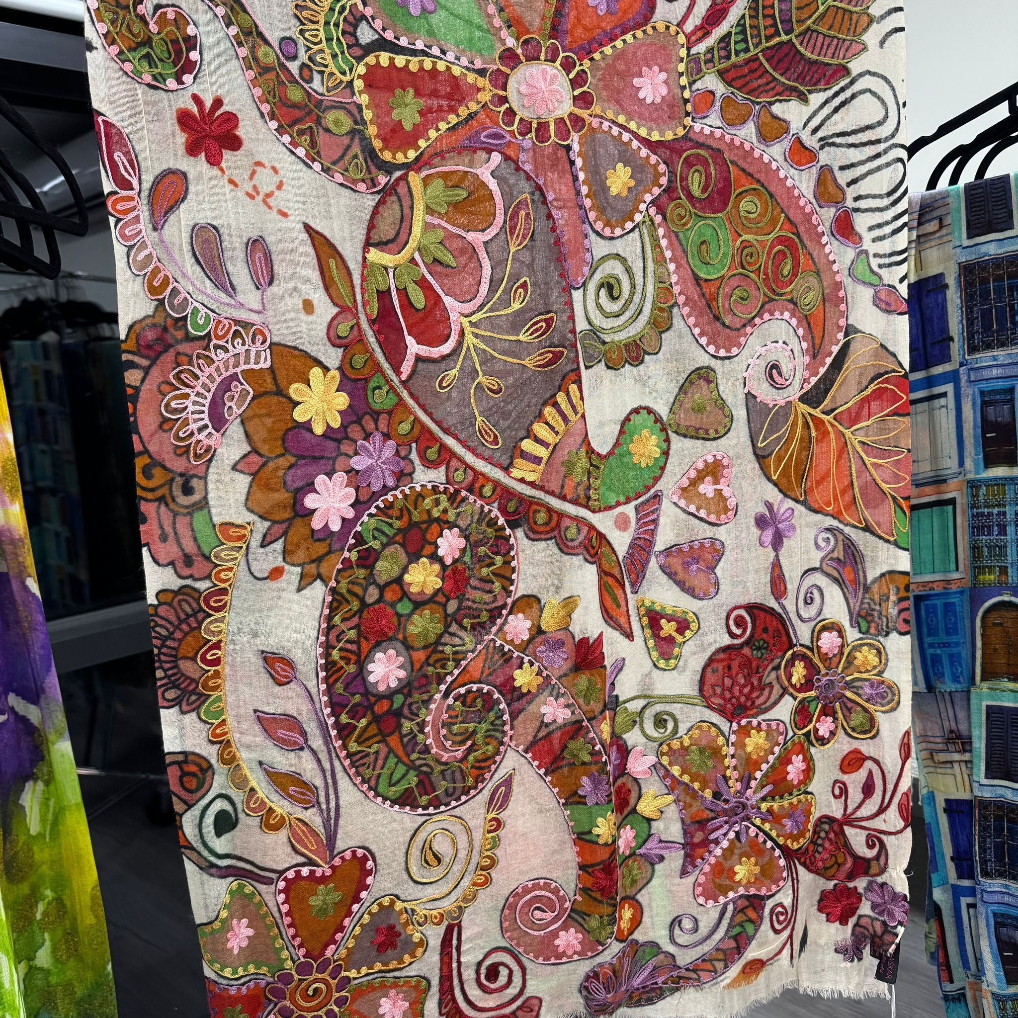 AUS-CCG0317-157 SB-123 100% Merino Hand embroidery (A116)