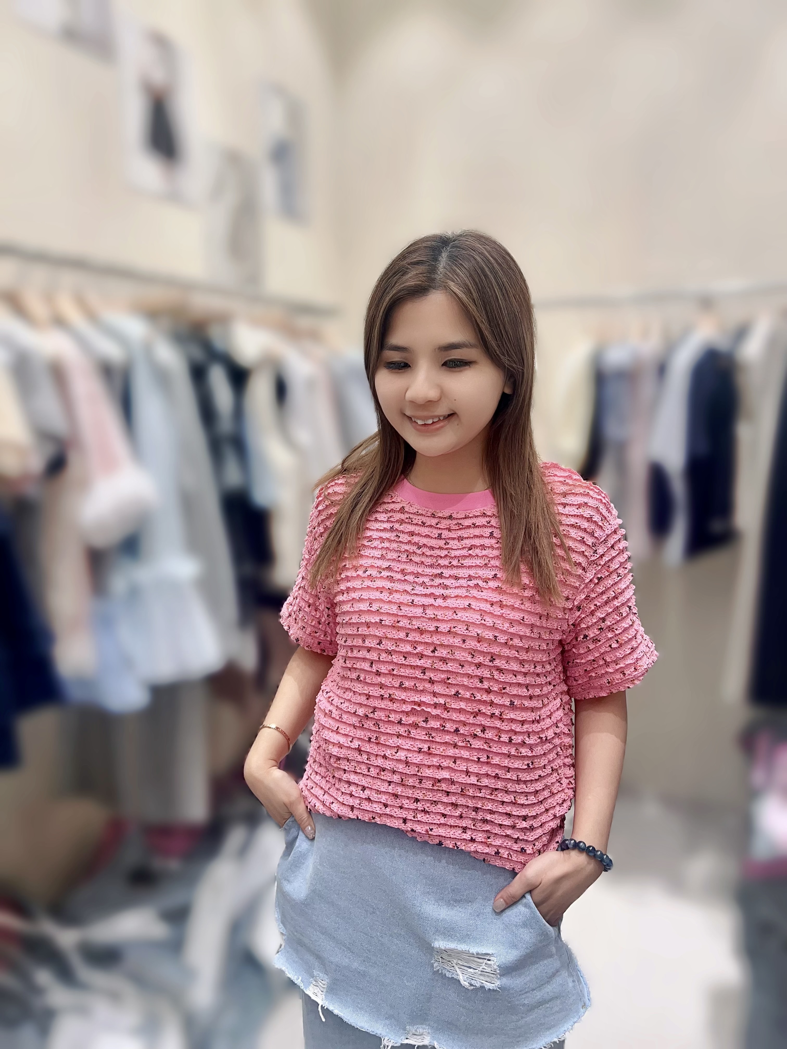 ME10 胸 42 長 20 $409 (一口價)