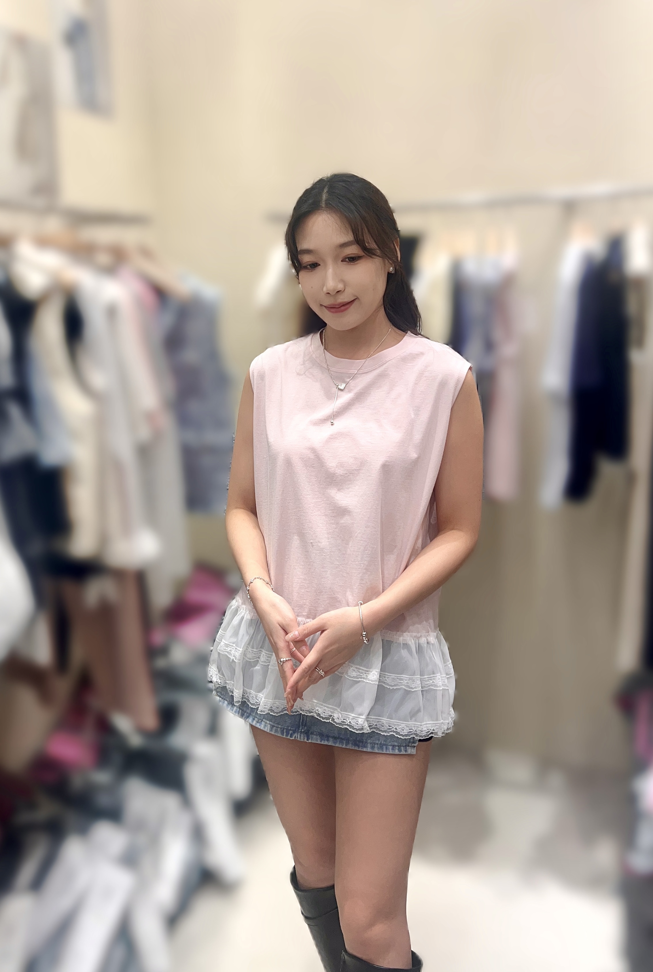 ME42 胸 44 長 26 $379 (一口價)