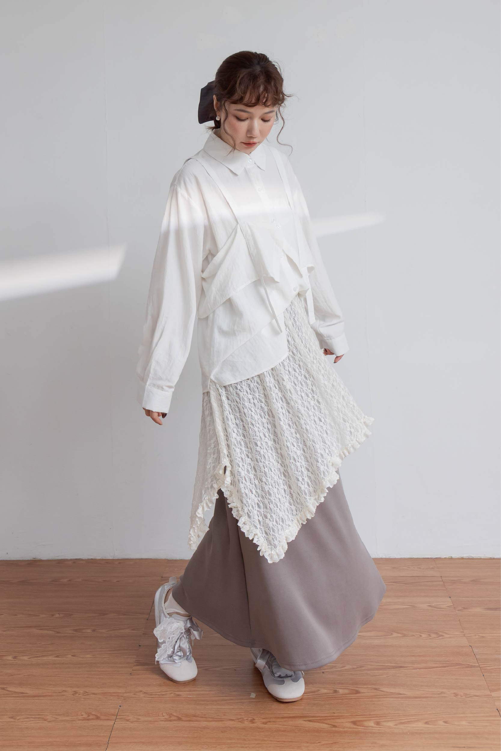 假兩件層次寬鬆襯衫