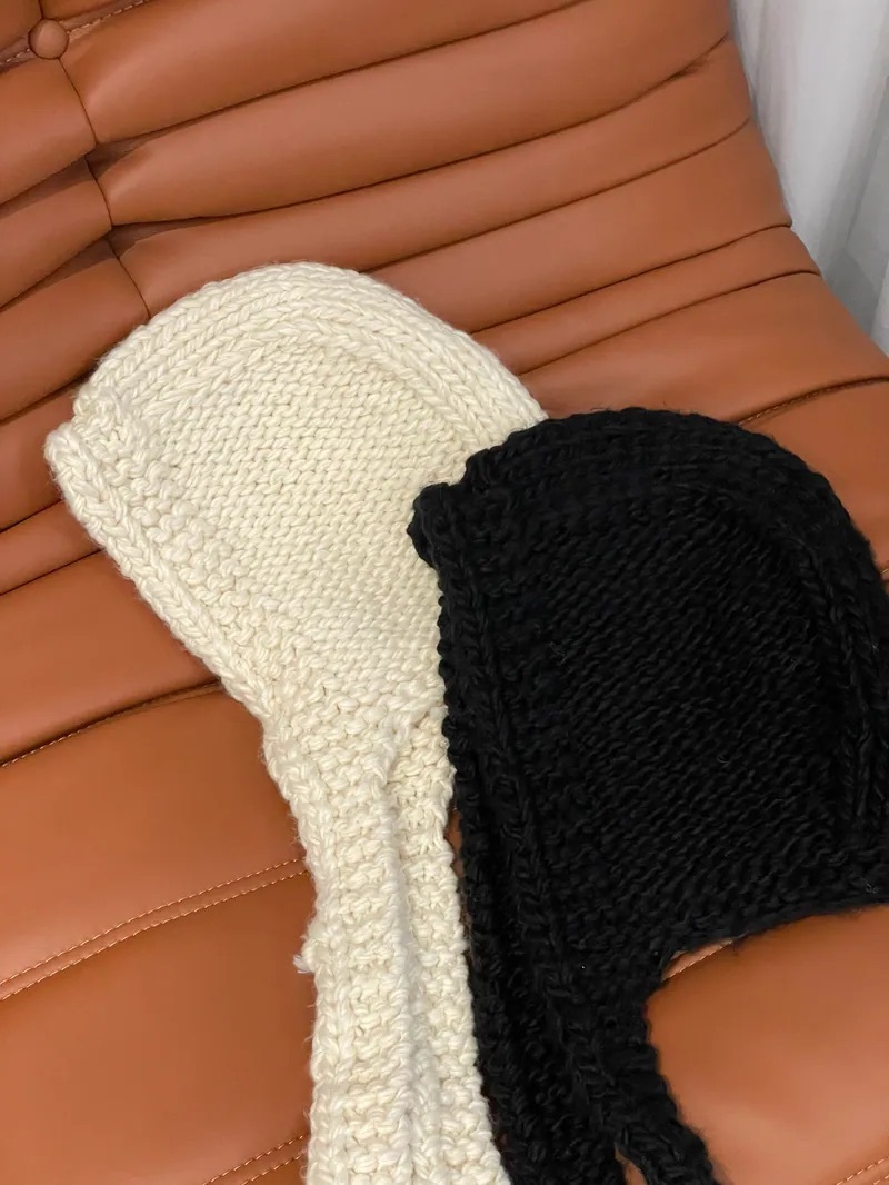 #18毛帽(黑/白)＃帽子樣板售出不退不換