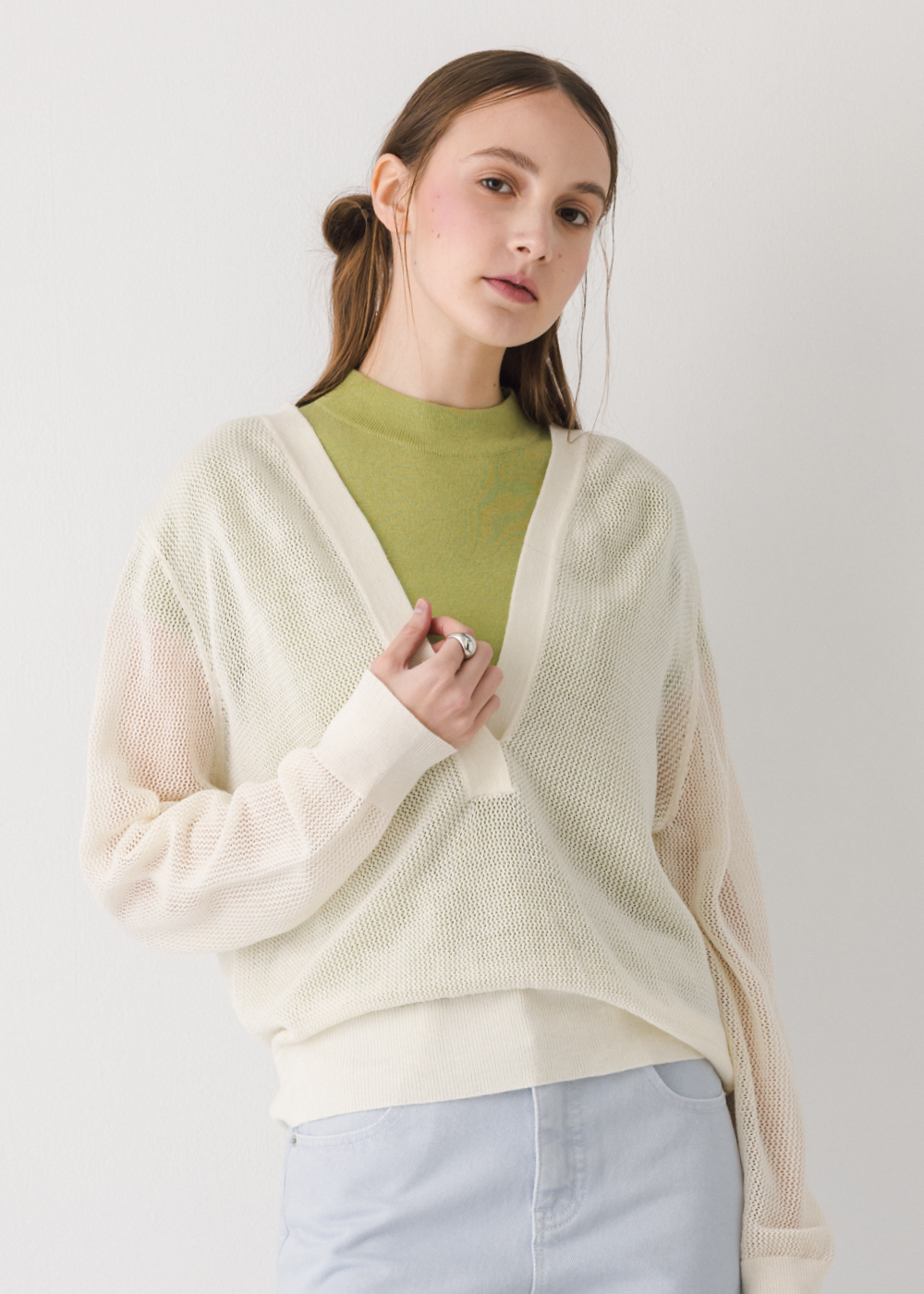 羊毛大V領寬鬆針織衫