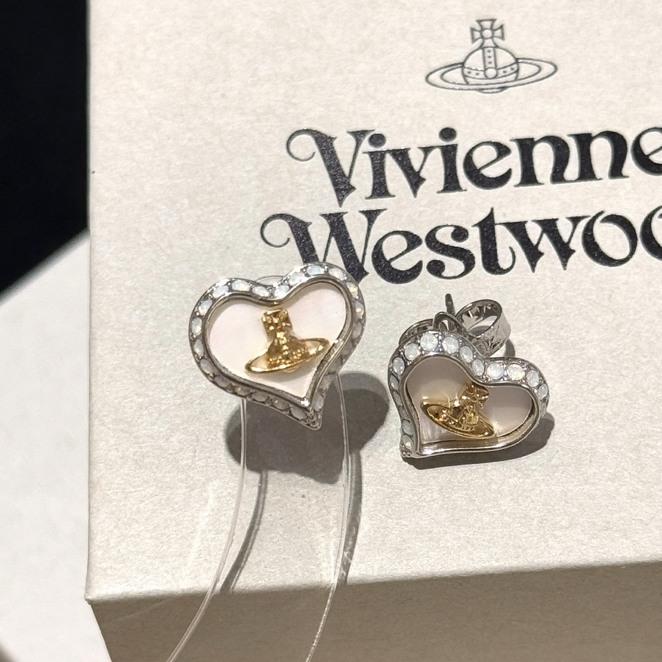 ❰ 香港現貨 ❱ Vivienne Westwood Petra Earrings