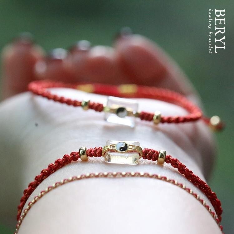 ＃母娘開光加持-白水晶鑲嵌太極牌 · 馬年開運紅繩