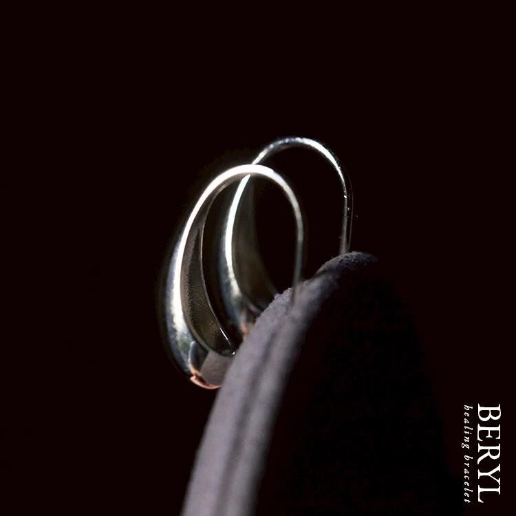 月彎彎純銀耳環