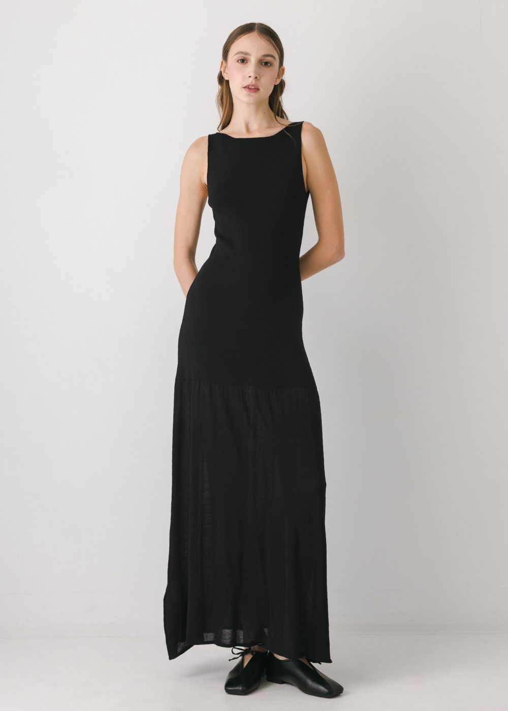 大圓領修身針織長洋裝