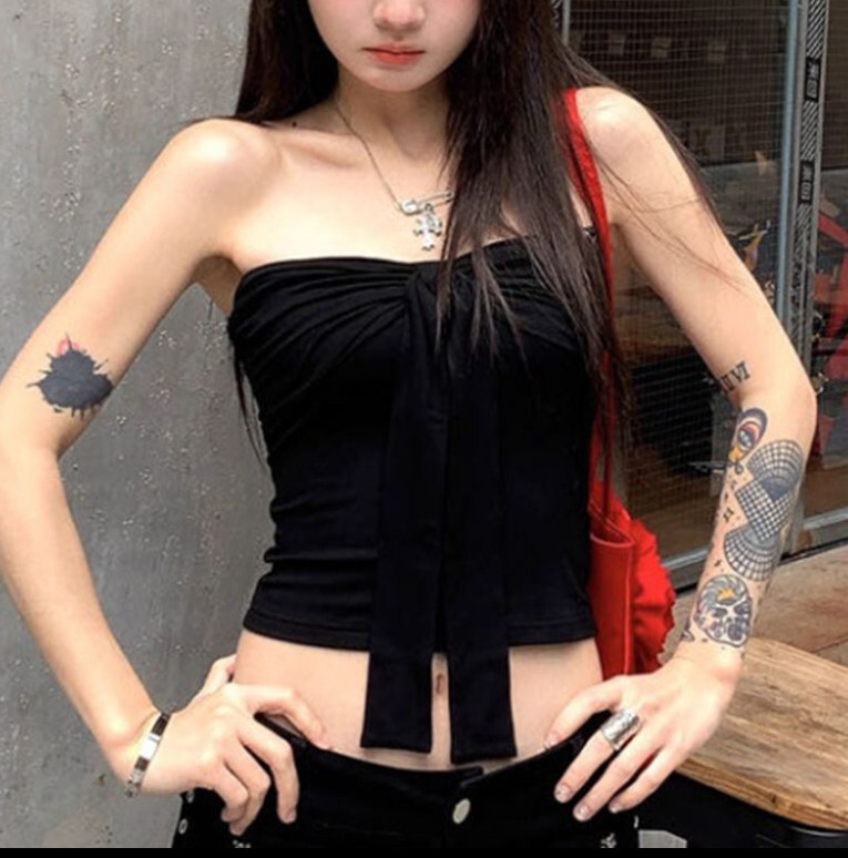 性感露肩蝴蝶結抹胸小背心女洋氣減齡露臍無袖上衣
