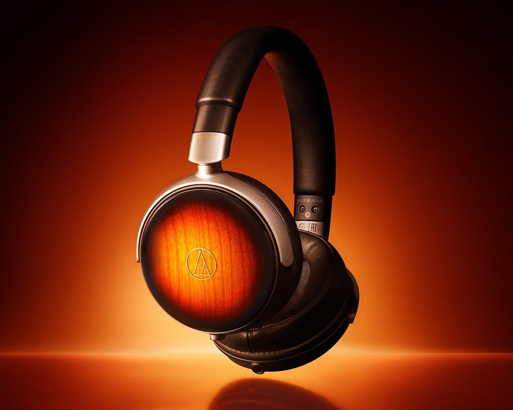 Audio-Technica ATH-WP900SE Portable Headphones