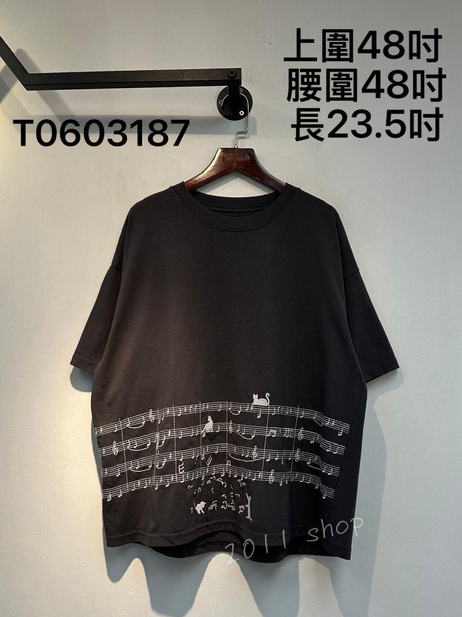出口日本音符貓咪刺繡TOP   上圍48吋  腰圍48吋 長23.5吋  T0603187
