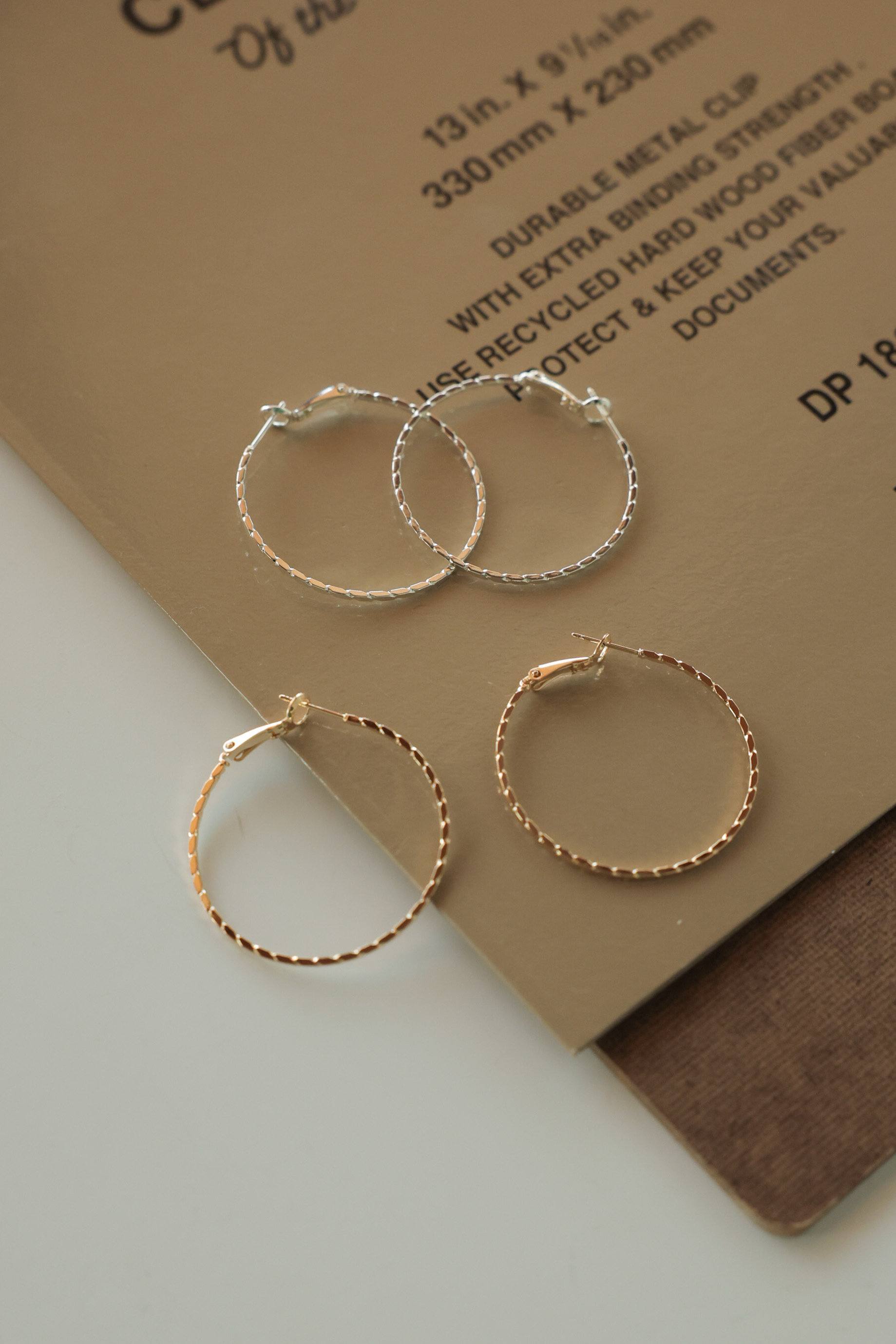 （現貨）壓紋圓圈圈耳環 HA87