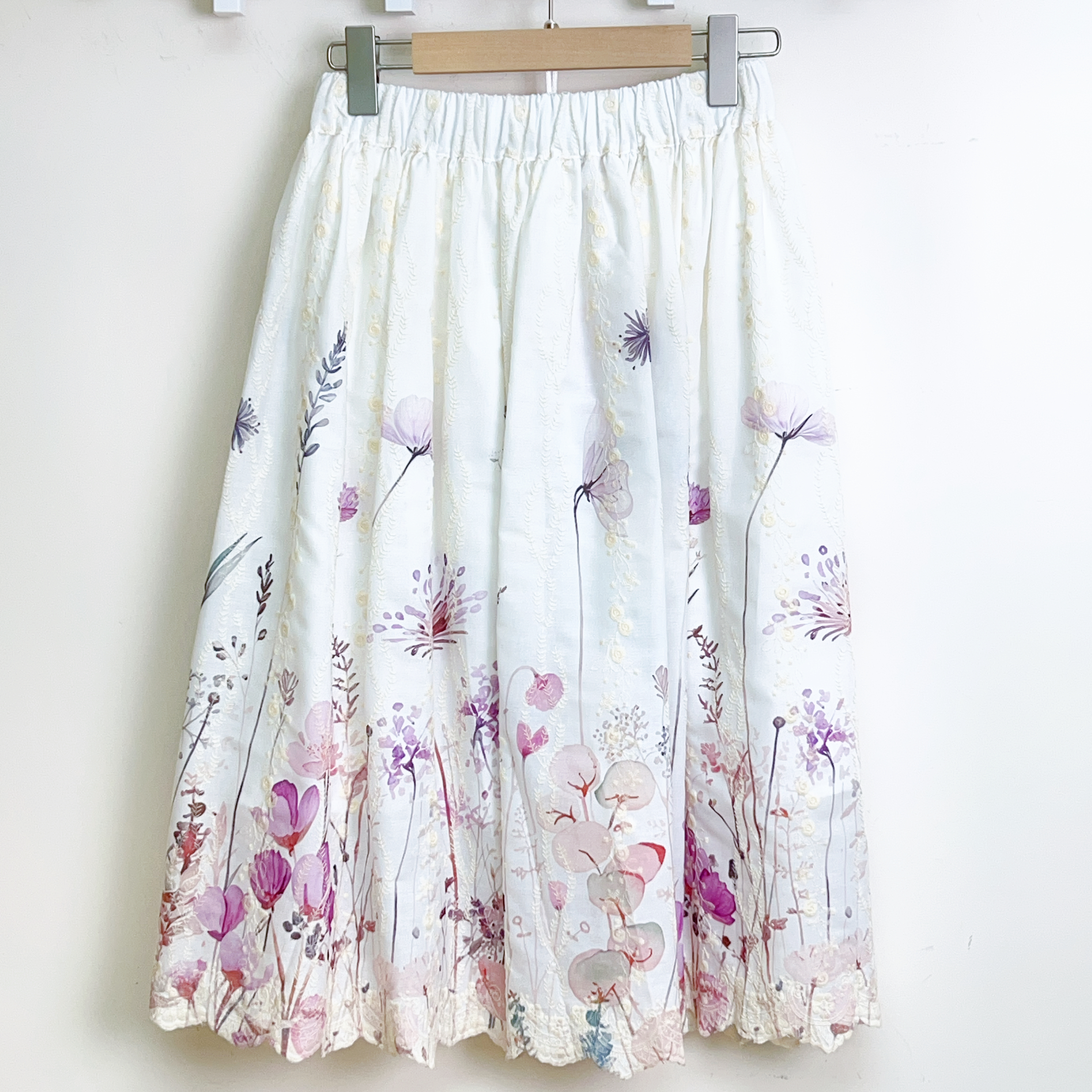 雪紡刺繡花花橡筋腰半截裙(腰:27-44 臀:52 長27吋) S6035 #2603clo