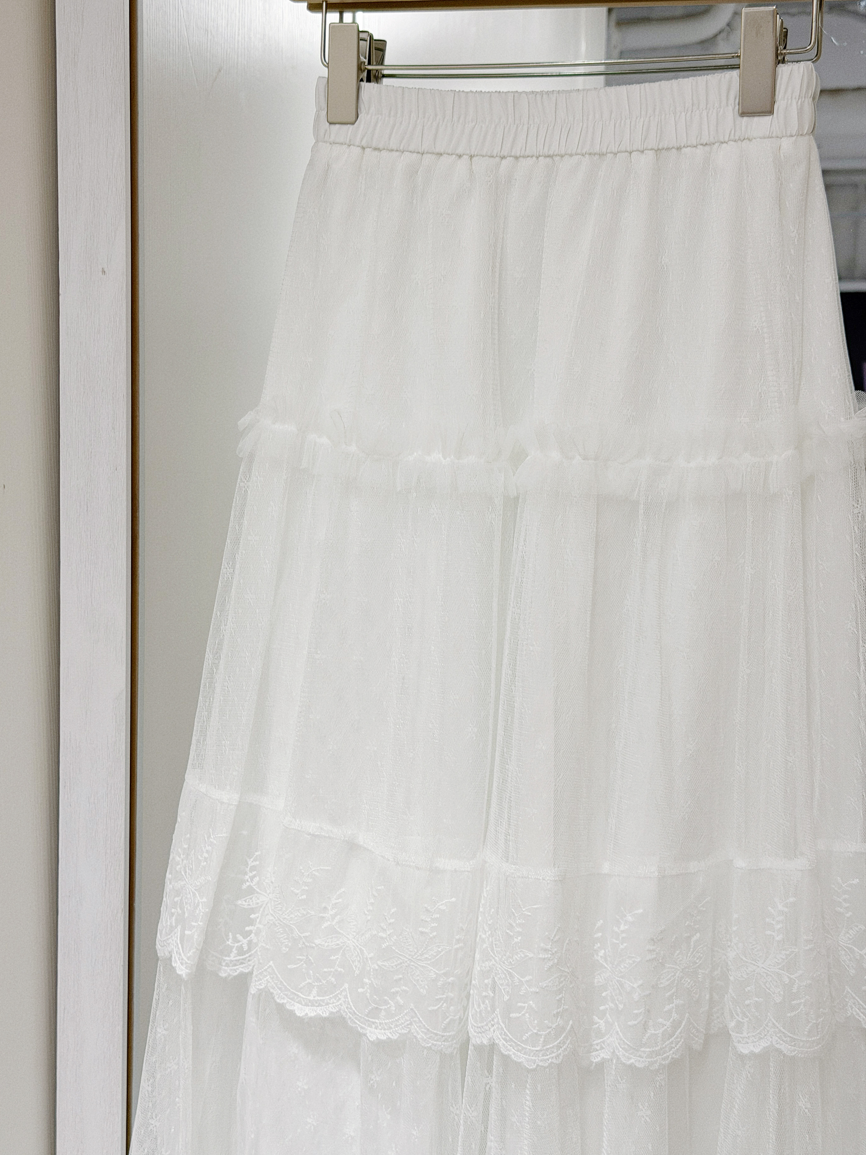 D0509｜爆單款𐙚⋆°｡⋆♡ 柔軟暗花刺繡蕾絲邊長裙𖥧𓇢𑁍