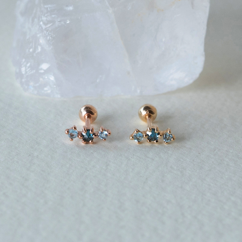 14K小彎彎托帕藍鑽轉珠耳環