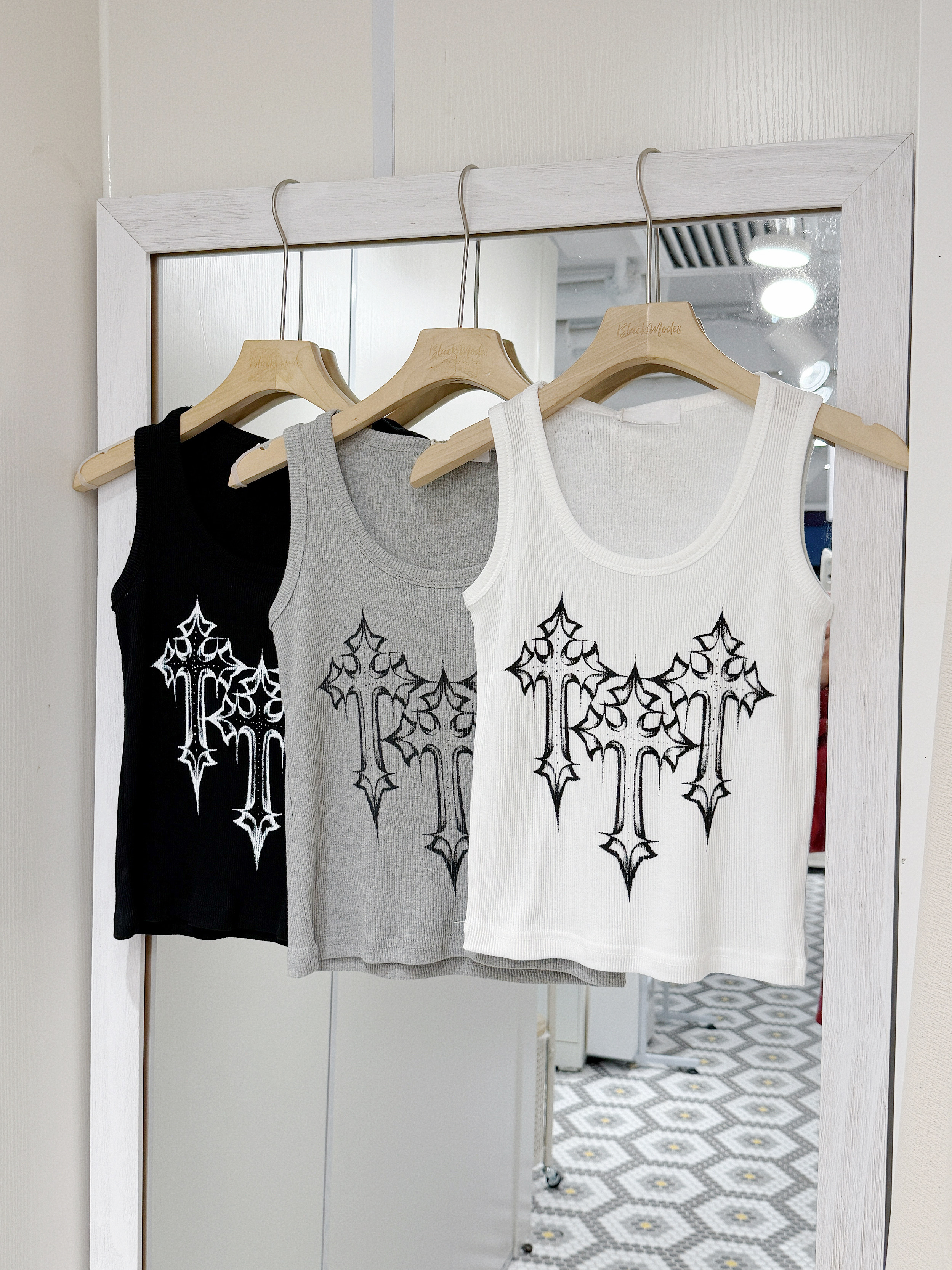 V0147｜型格感⋆♱ 超酷三大十字架LOGO背心