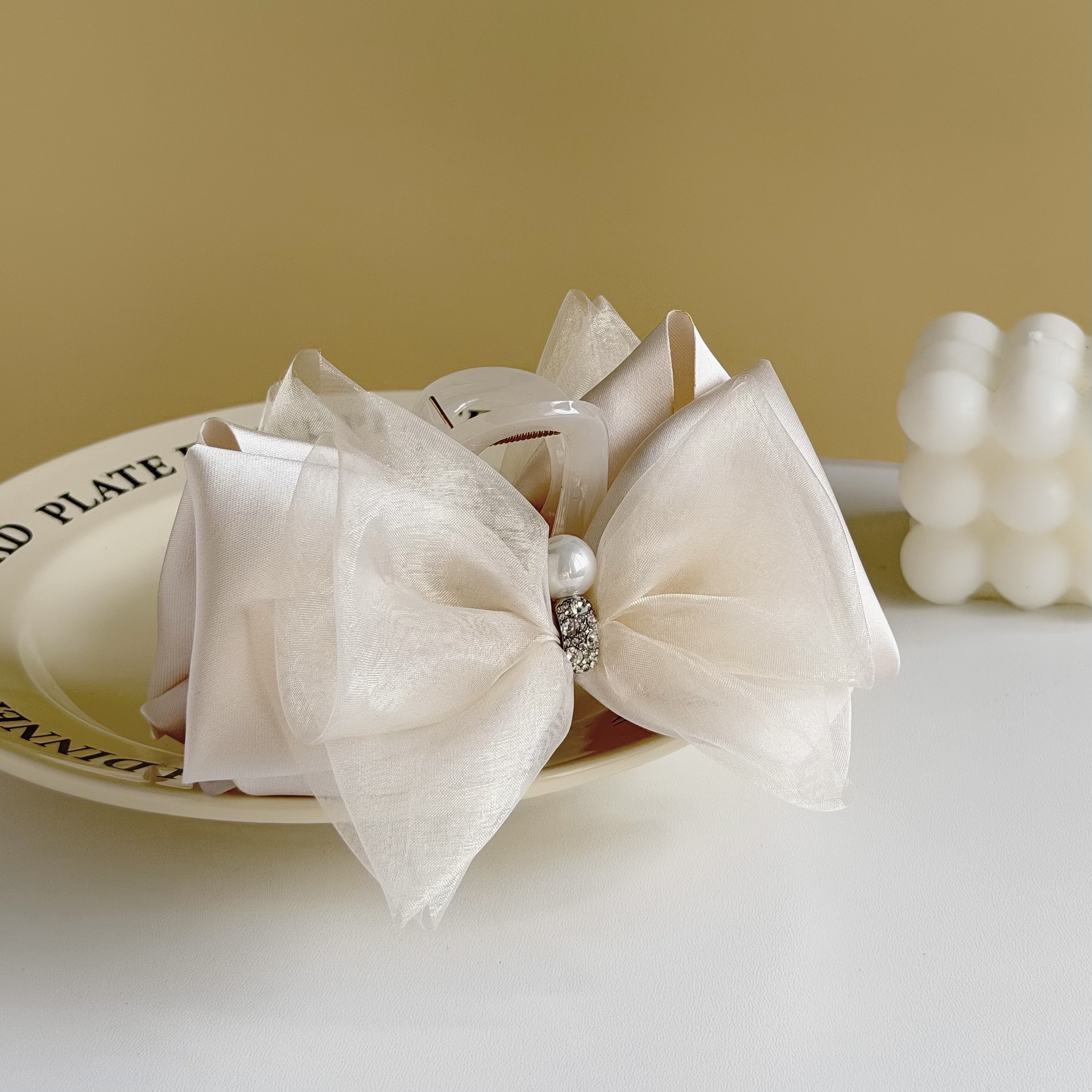 T174水鑽珍珠滑布網紗蝴蝶結鯊魚夾