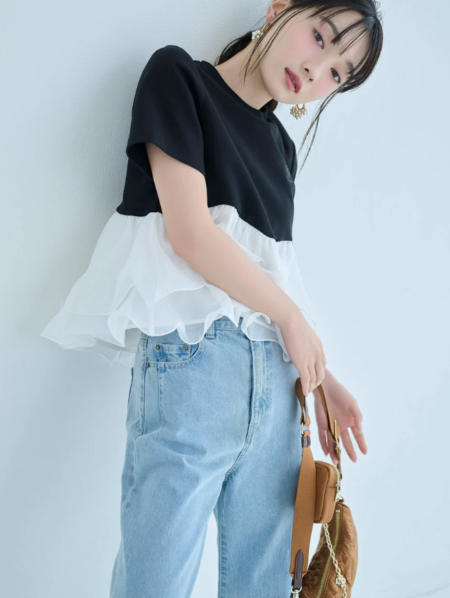 [預購] SNIDEL 立體澎感荷葉拼接上衣