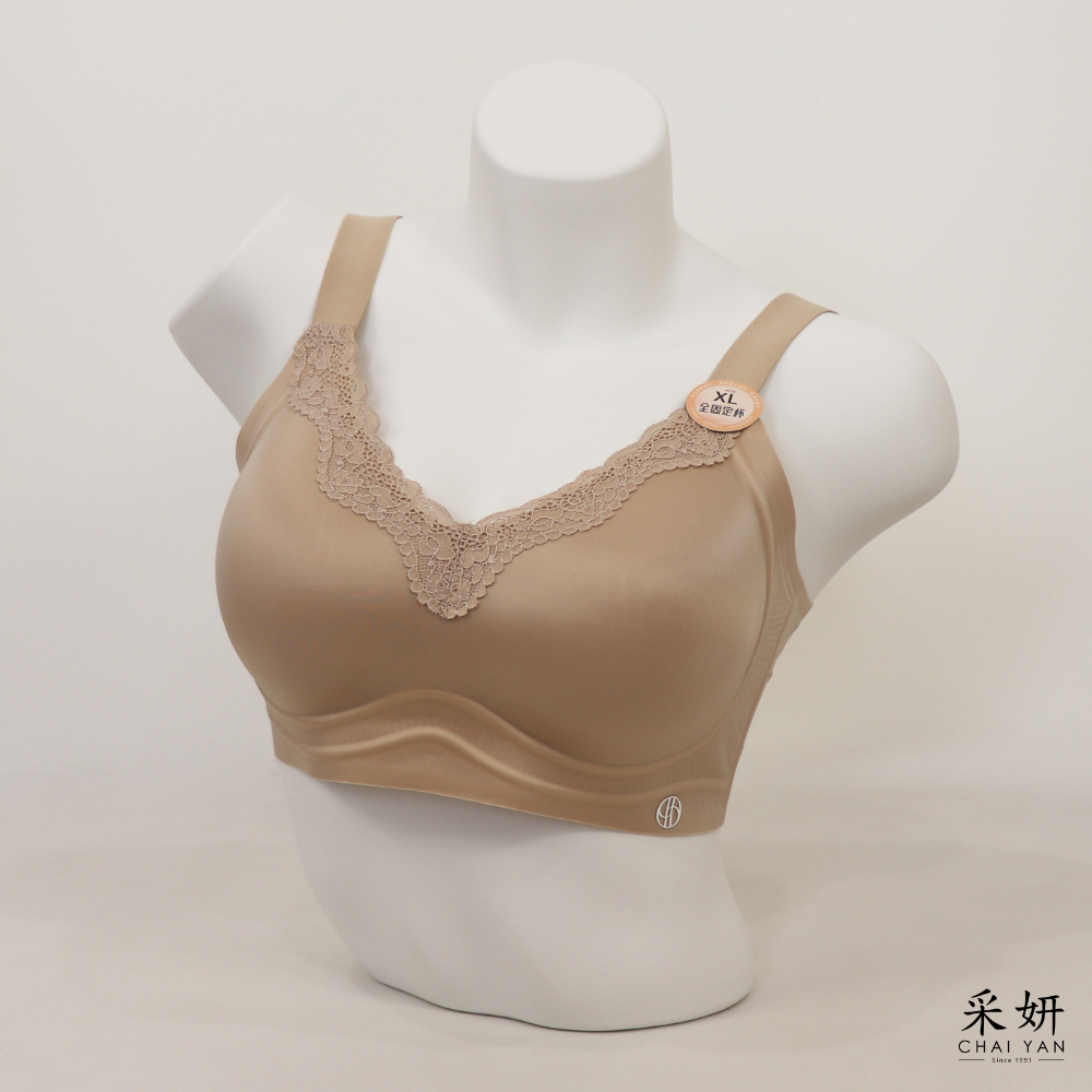 蕾絲粉底感無鋼圈內衣