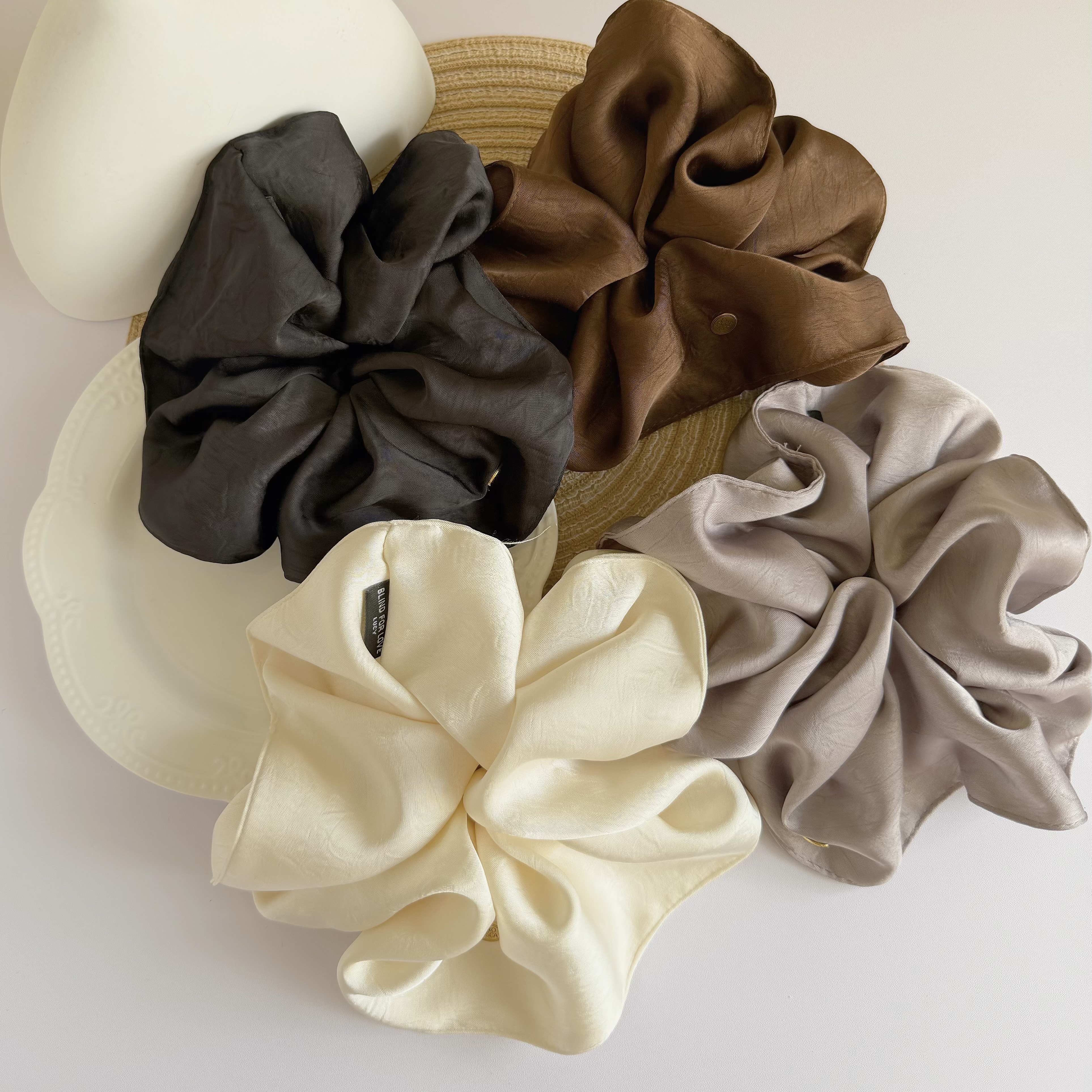 T179壓紋滑布小金標大腸髮圈