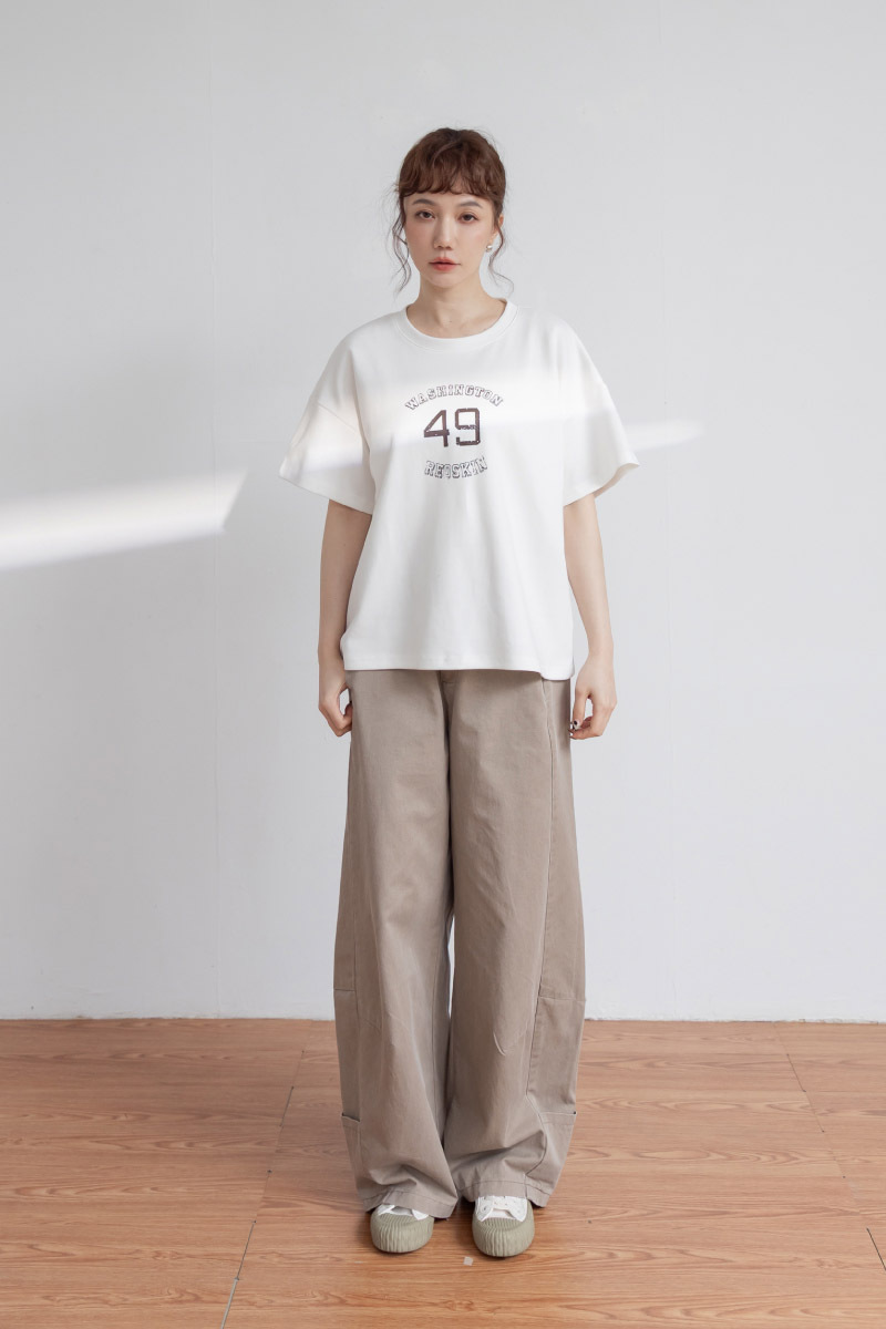 美式數字印花上衣