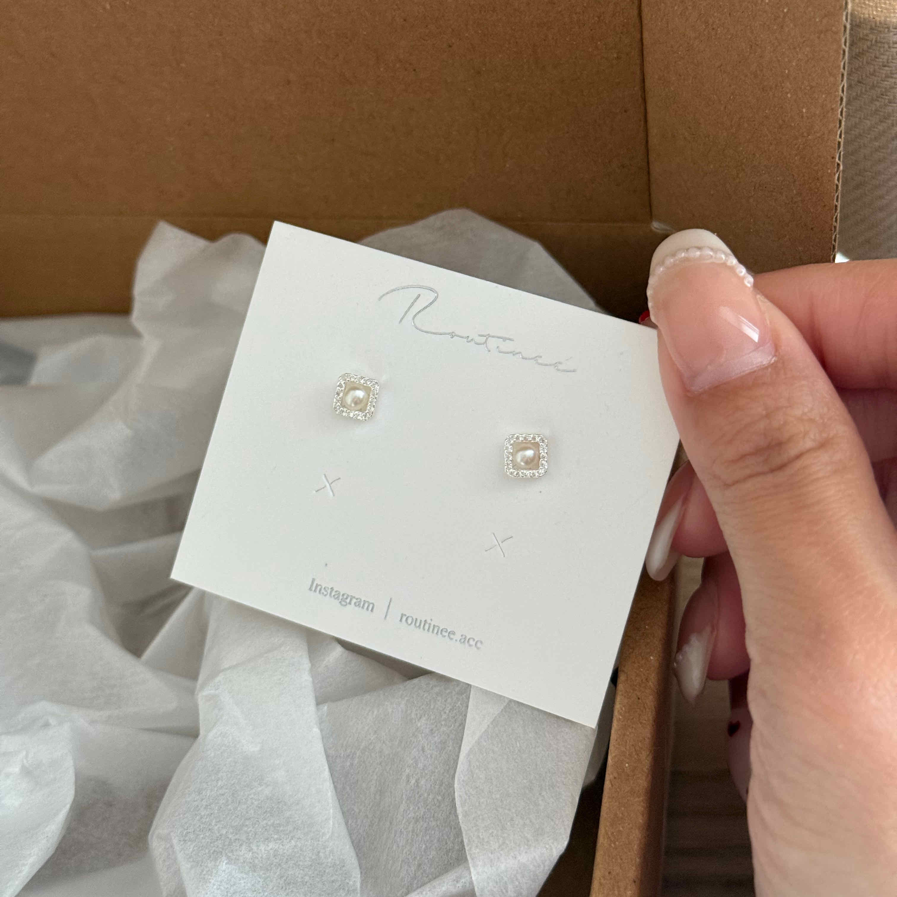 🇰🇷925 silver 方框滿鑽珍珠耳環