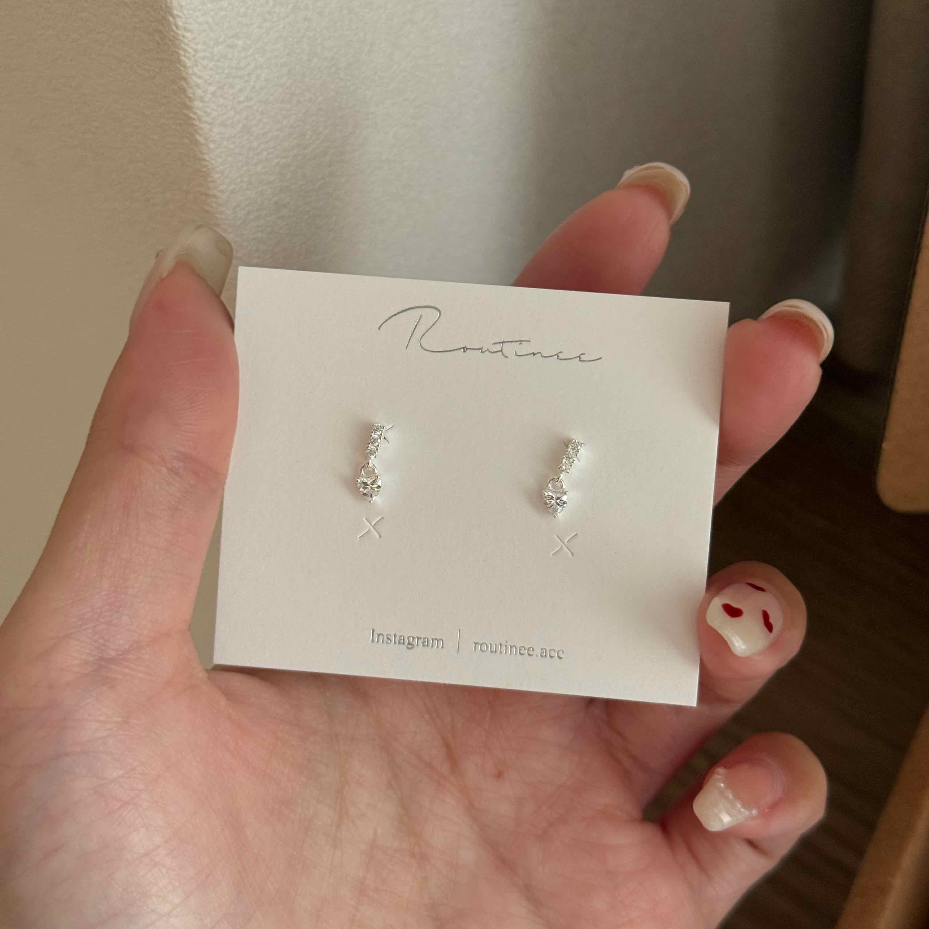 🇰🇷925 silver 愛心排鑽垂墜耳環