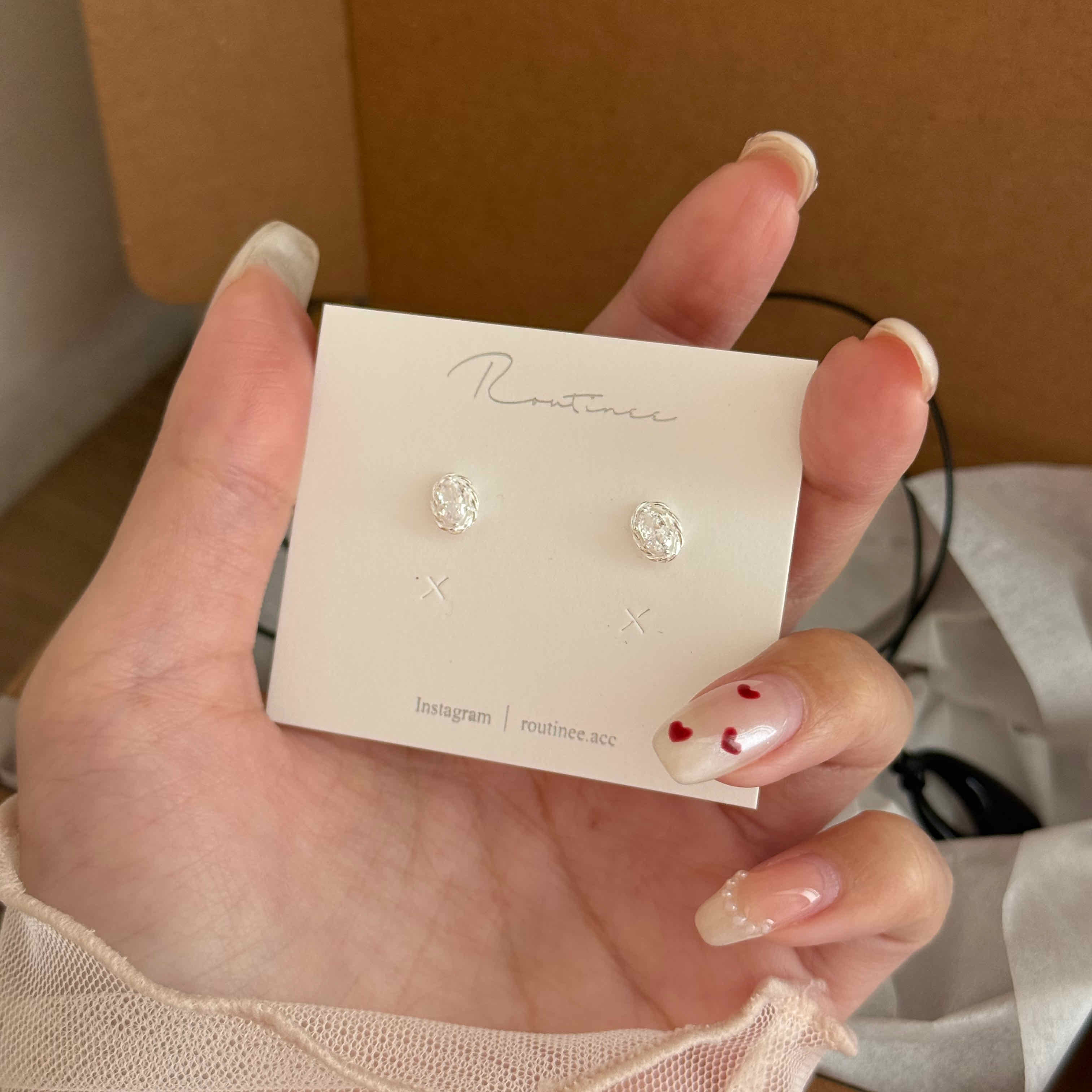 🇰🇷925 silver 鵝卵石閃鑽耳環