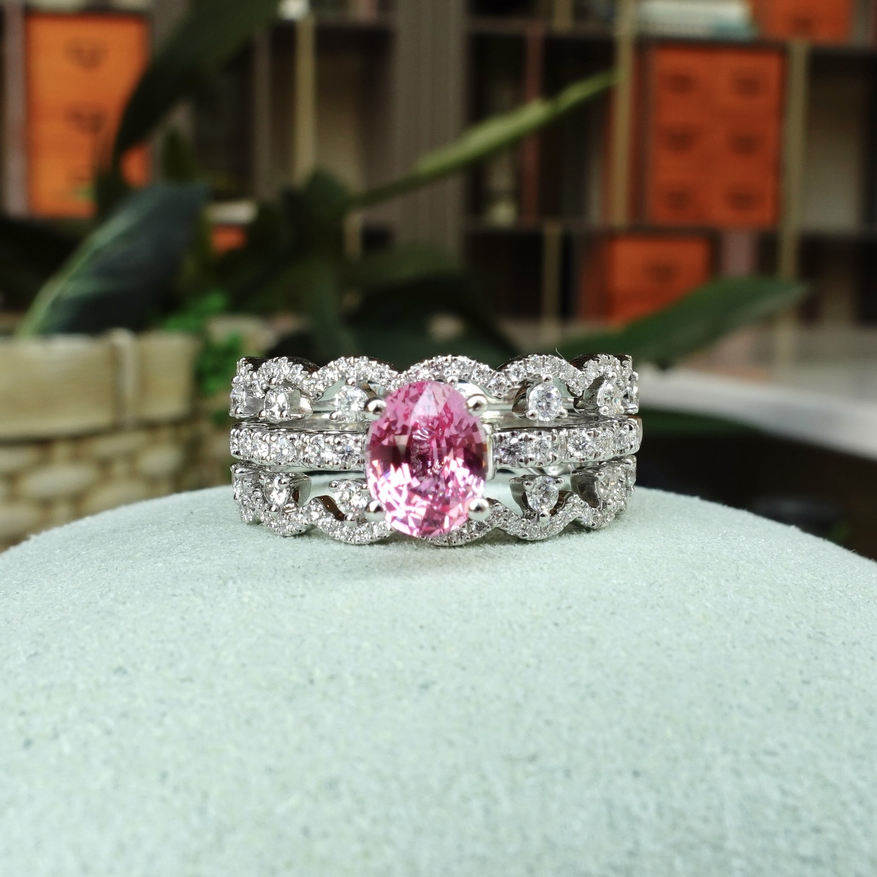 1.14ct無燒Padparadscha 18K金戒指一套三件-日出色  (帶寶石證書)