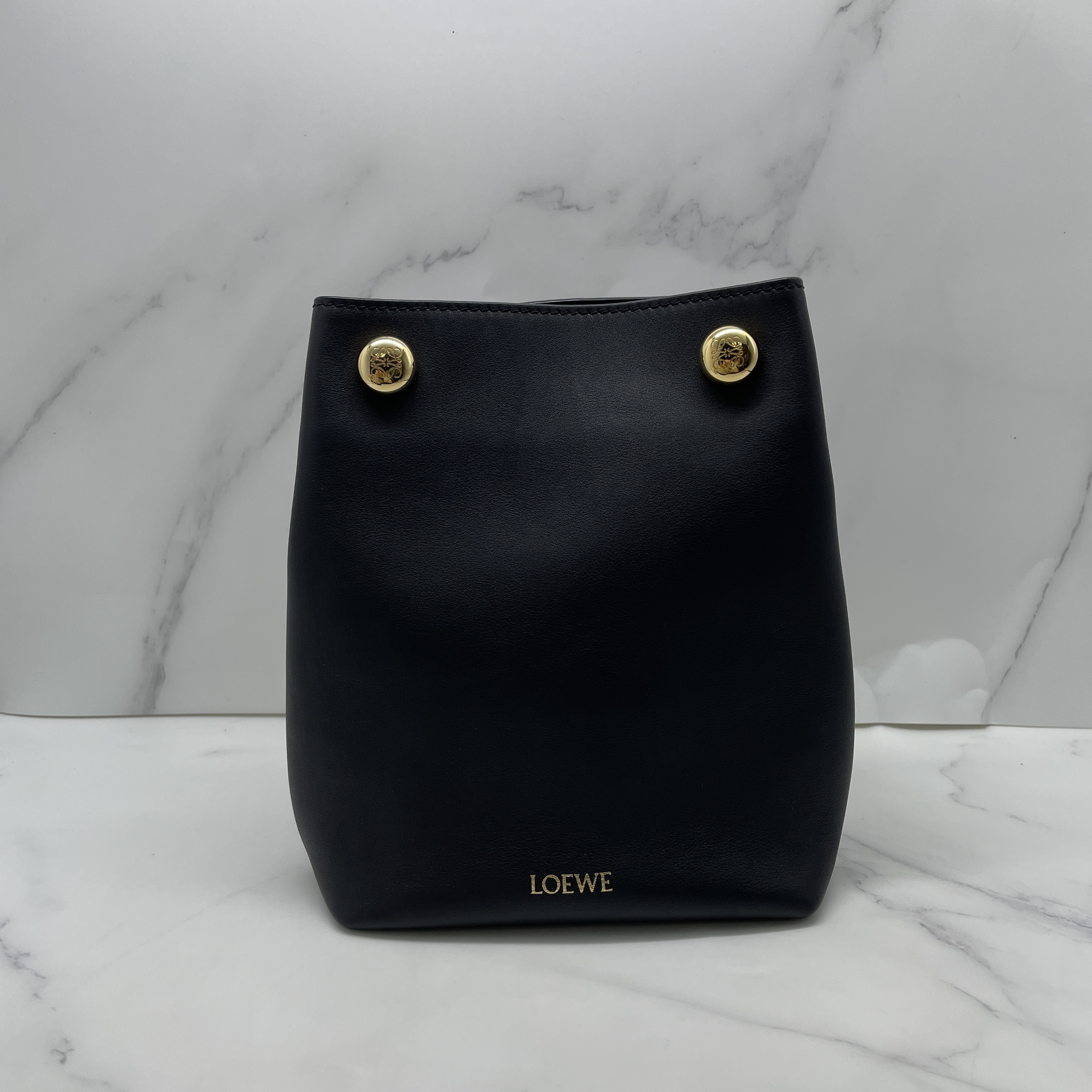Loewe Pebble Pouch