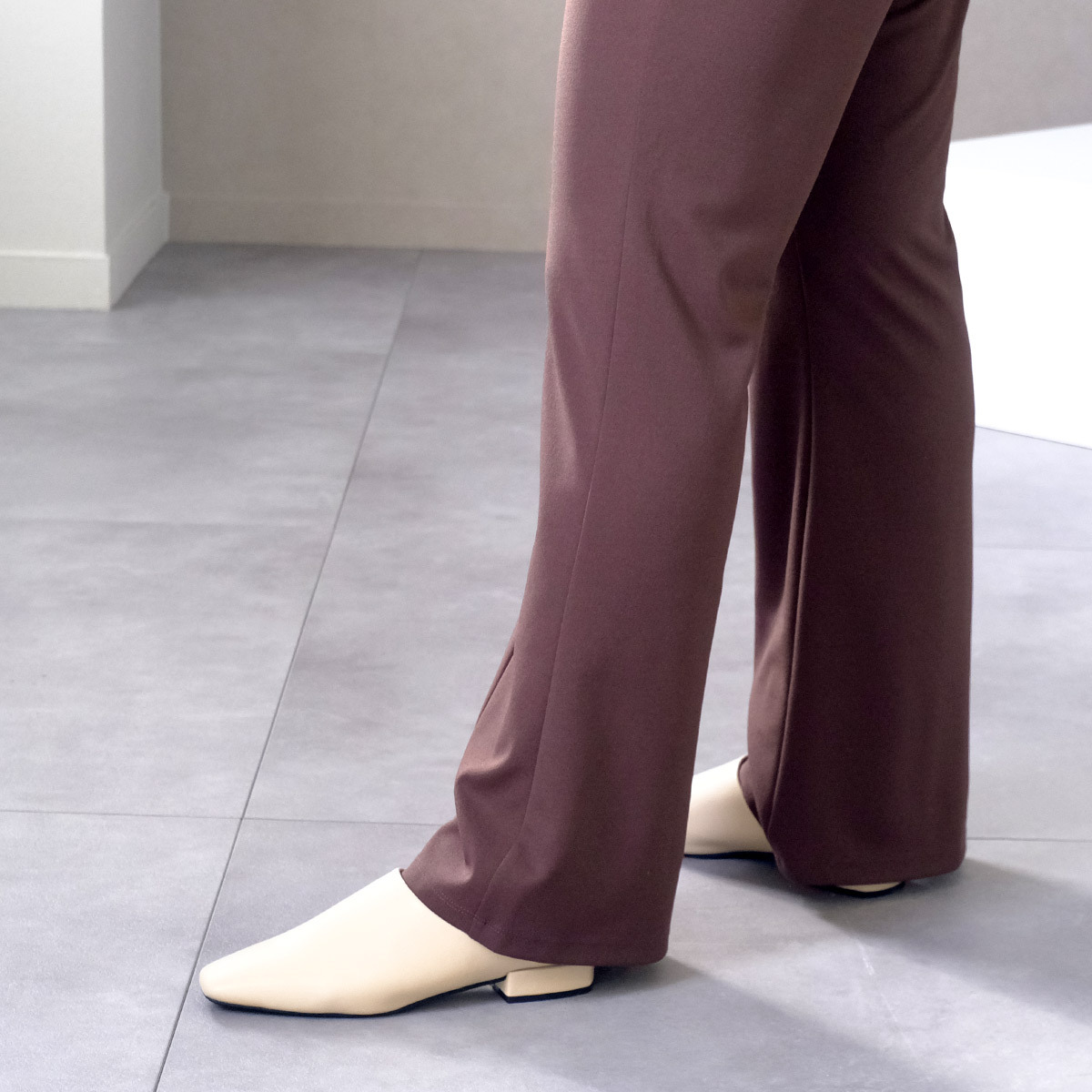 辦公室內 深口方頭高跟穆勒鞋【CX3016】