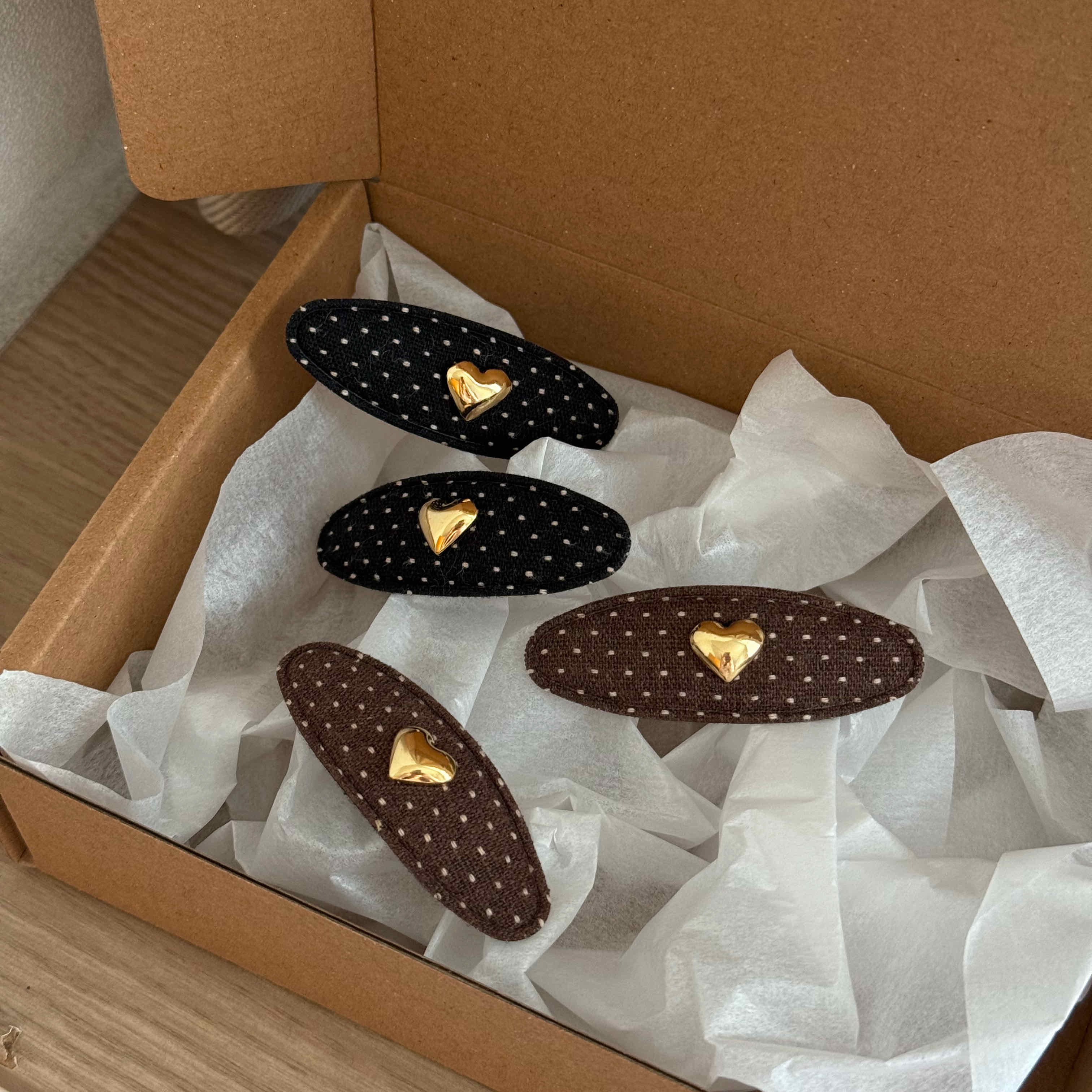 🇰🇷金色愛心點點髮夾｜2 color