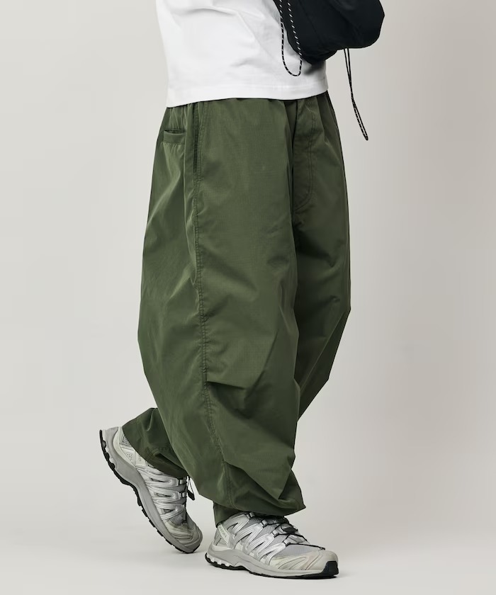 日本 Freak's Store Quick Dry Wide Silhouette Pants