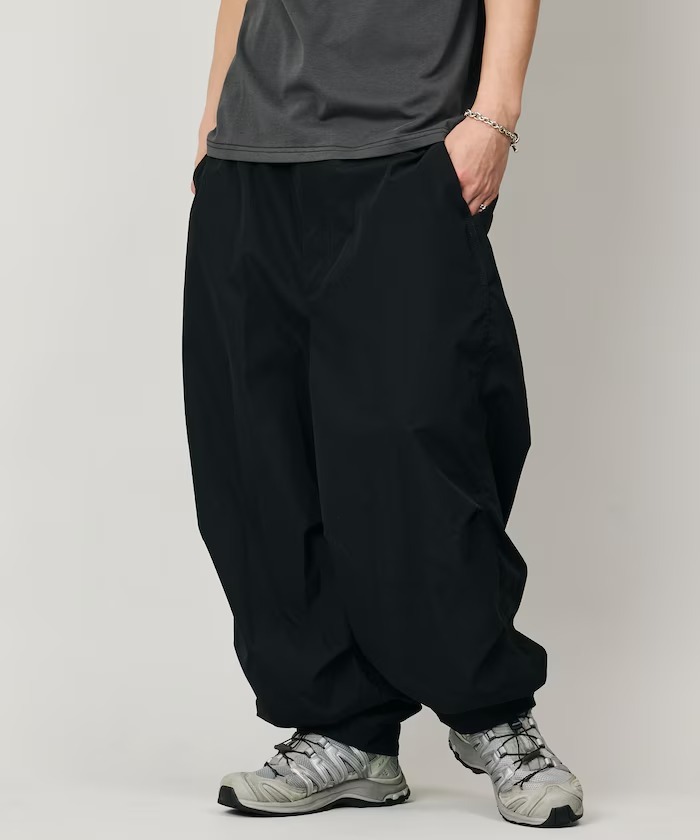 日本 Freak's Store Quick Dry Wide Silhouette Pants