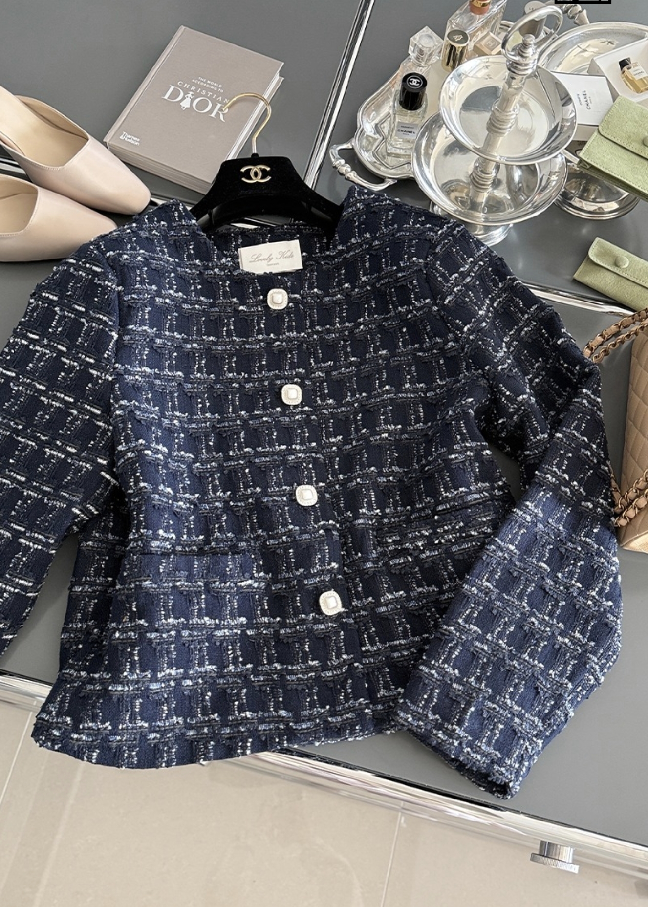 精緻女子珍珠排釦織紋感圓領小香外套 / 2色