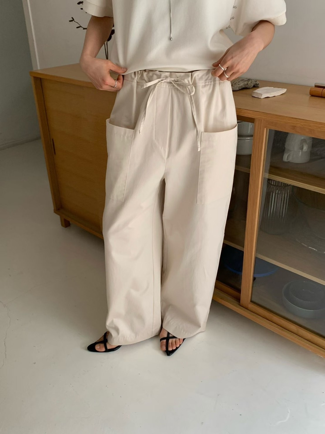 大口袋造型休閒長褲