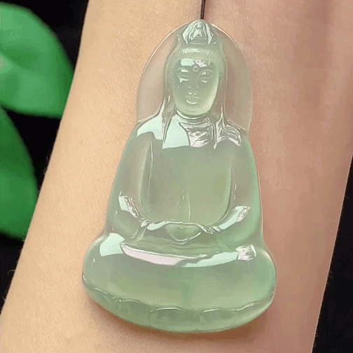 38339 翡翠素衣觀音