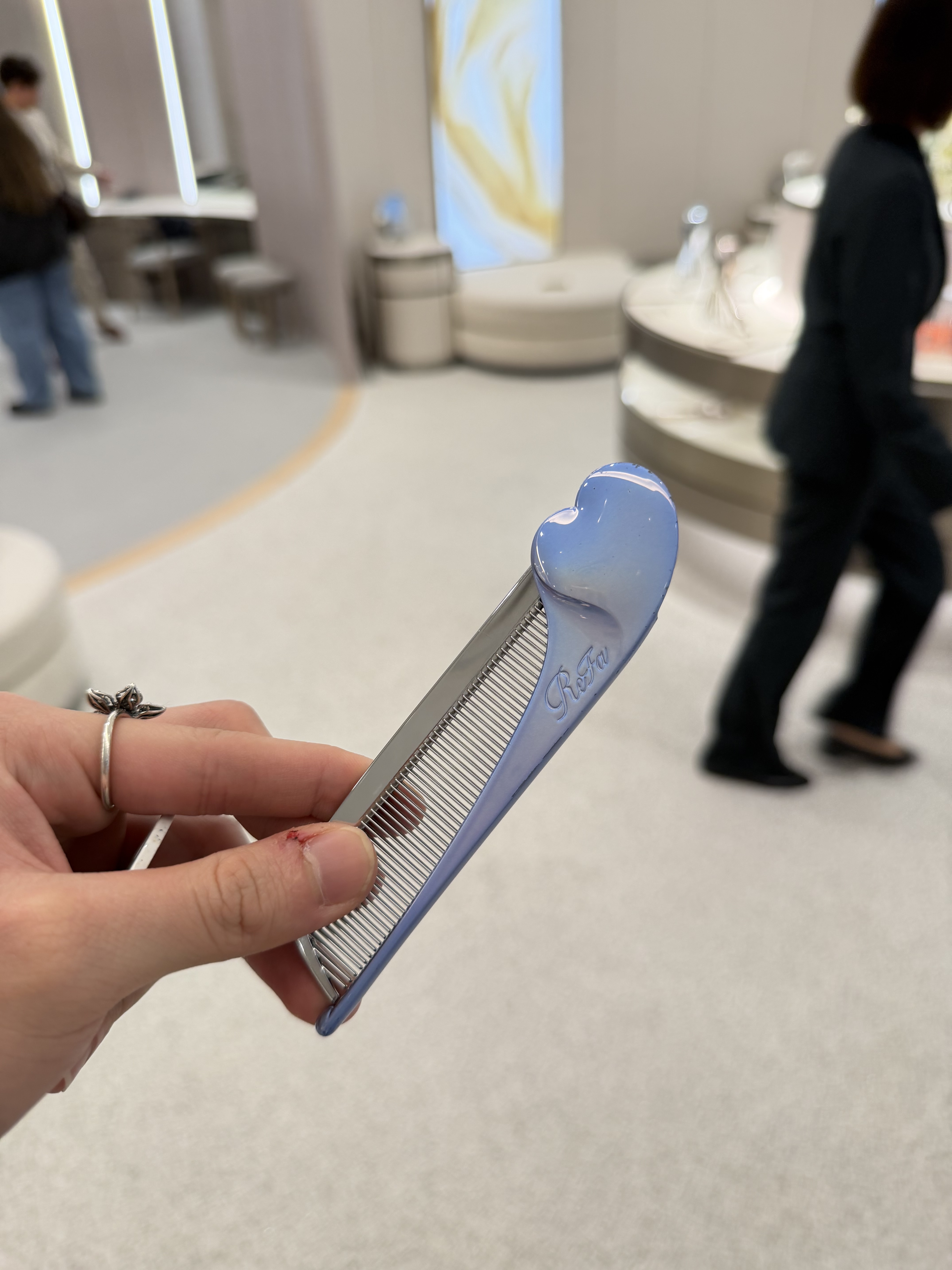 Rafa愛心折疊梳 日本妹必備