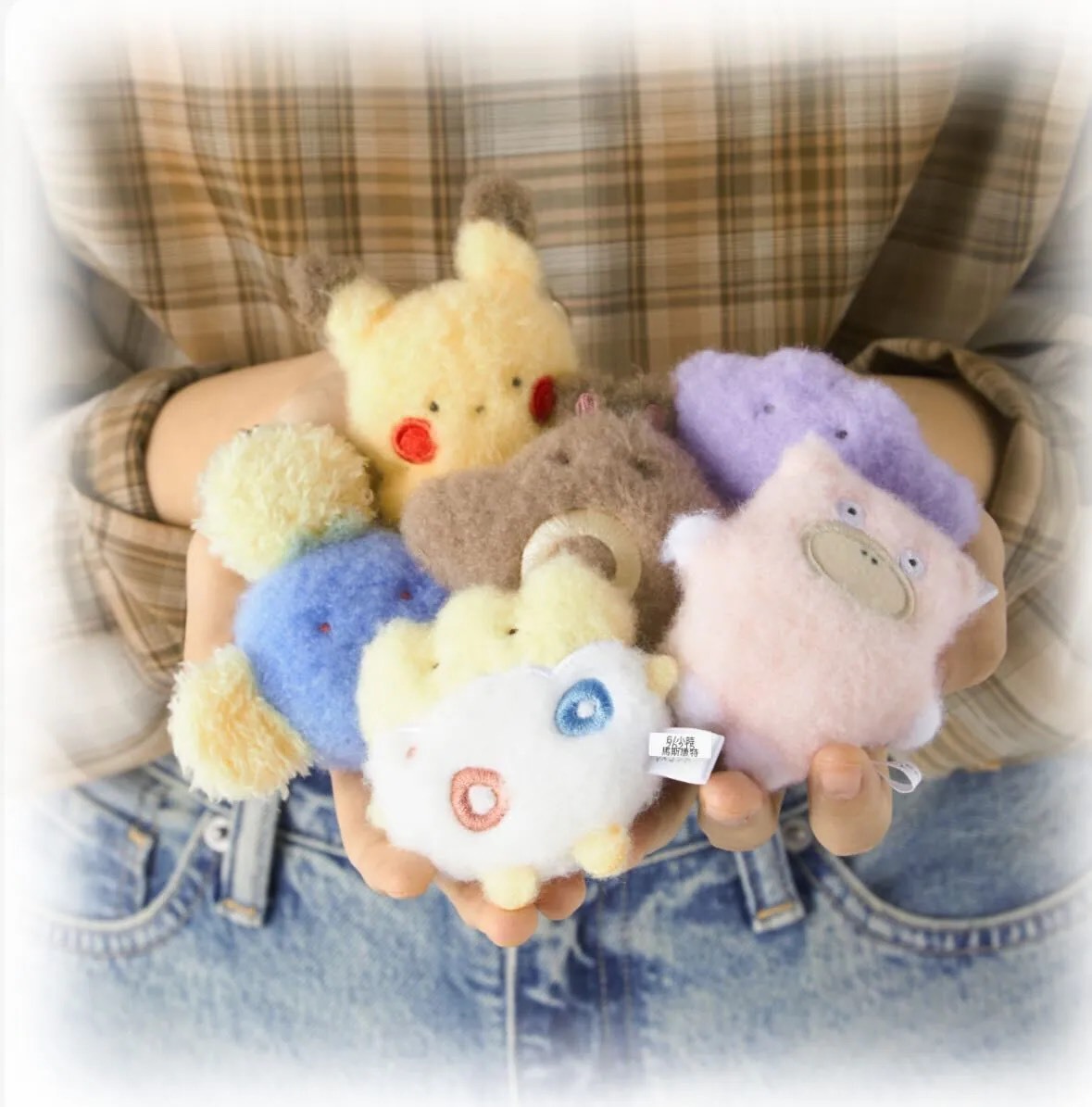 正版授權 寶可夢 POKÉMON 豆豆眼 迷你毛絨 吊飾