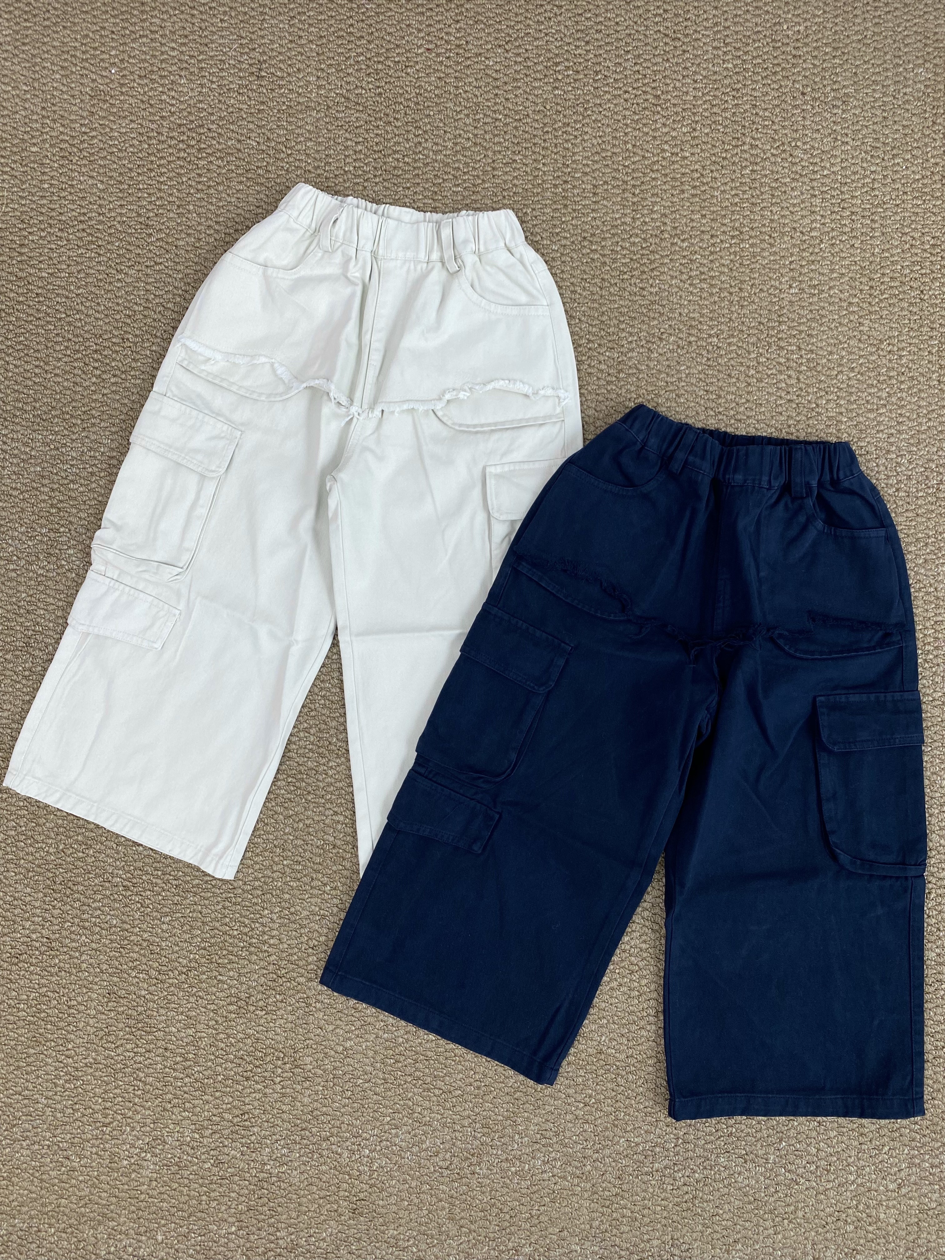 A04552個性屁簾造型工裝褲