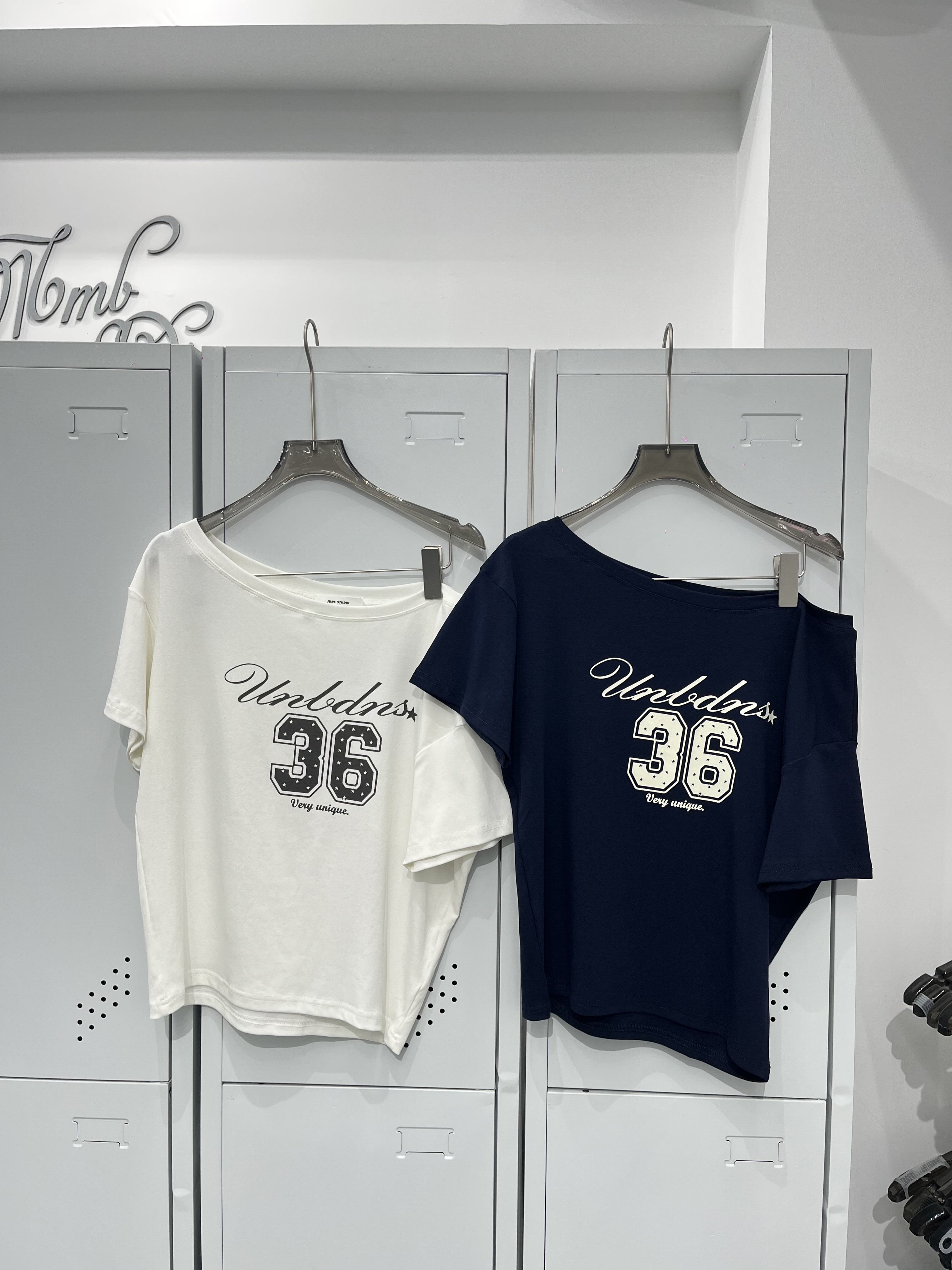 百搭數字36斜領上衣