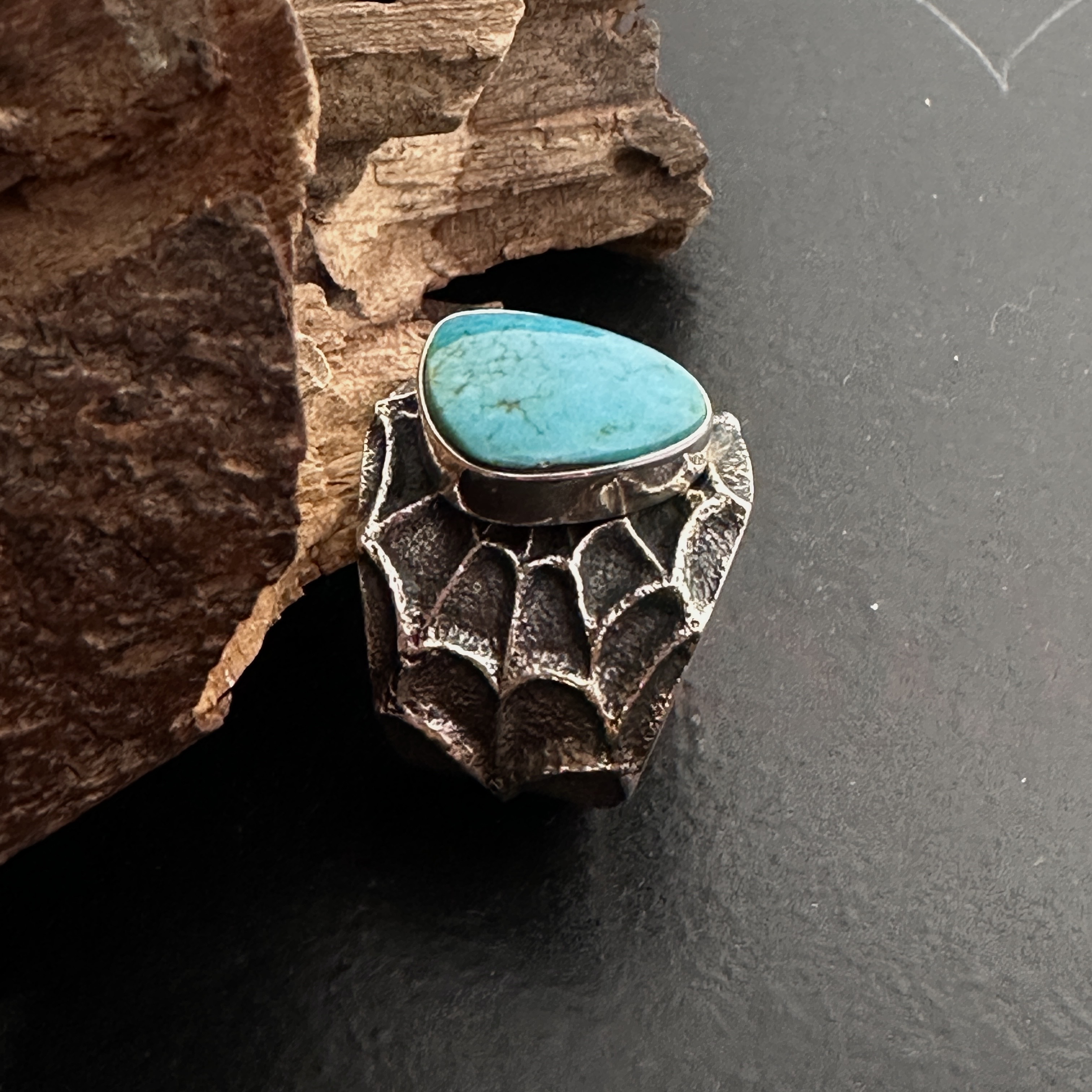 K.Yazzie -純銀蜘蛛網戒指鑲kingmang松石