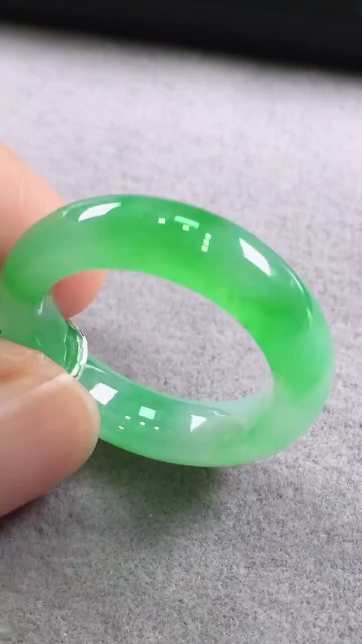 38347 翡翠玉戒指