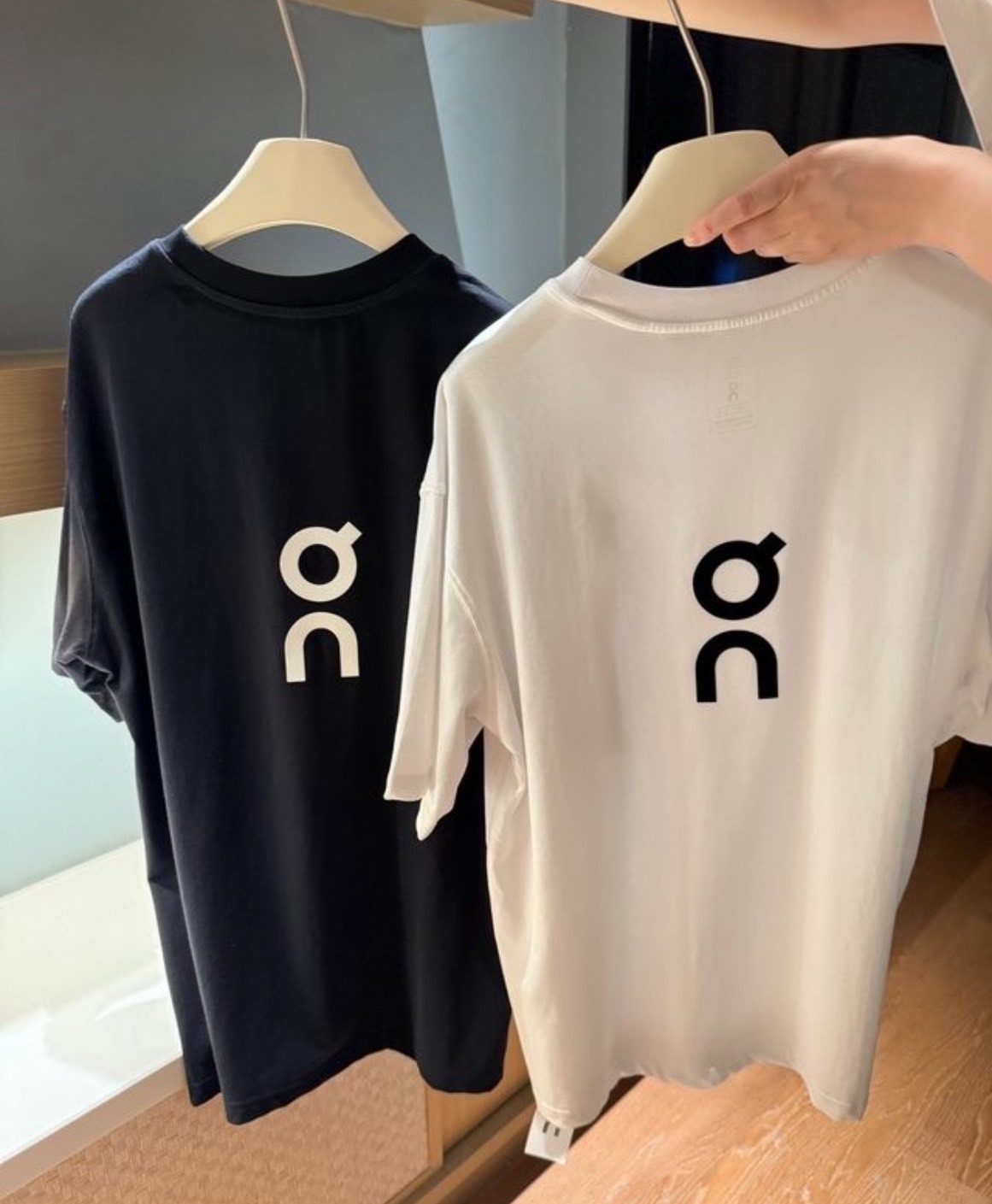 <首次開團>On Club T 昂跑 短踢 男款 8色