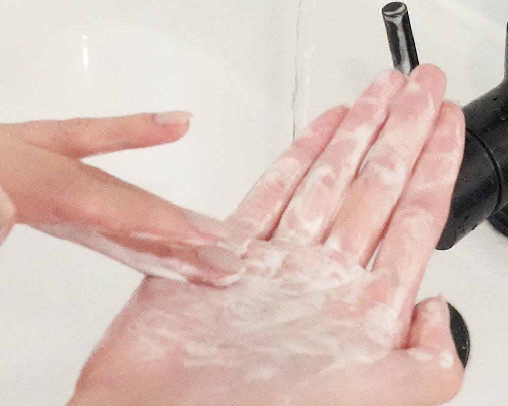 潔顏露質地示意